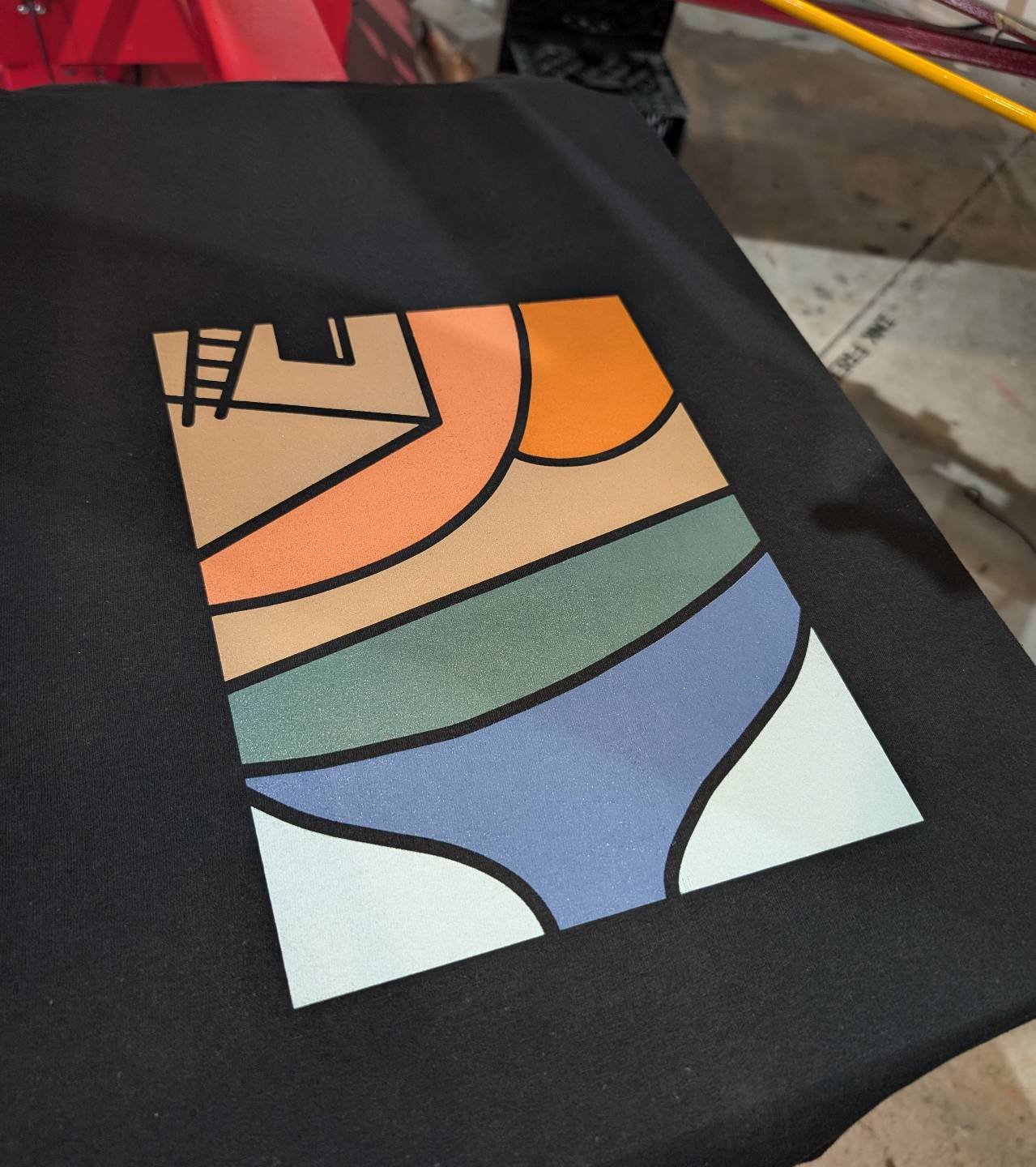 7 inks went down on these and boy it was a struggle, but these @independenttradingcompany sweaters for @maestasdesignstudio came out pretty nice!