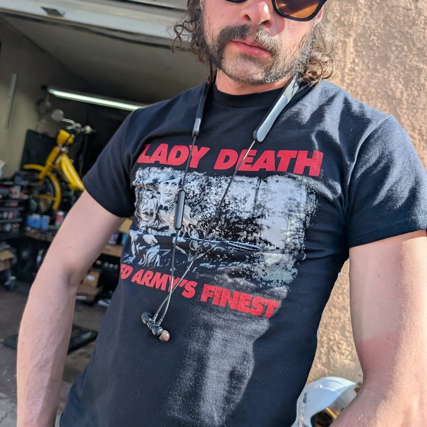 you could be as cool as @spaltedracoon

just go to bkps.ltd and buy a shirt bro u scared er wut