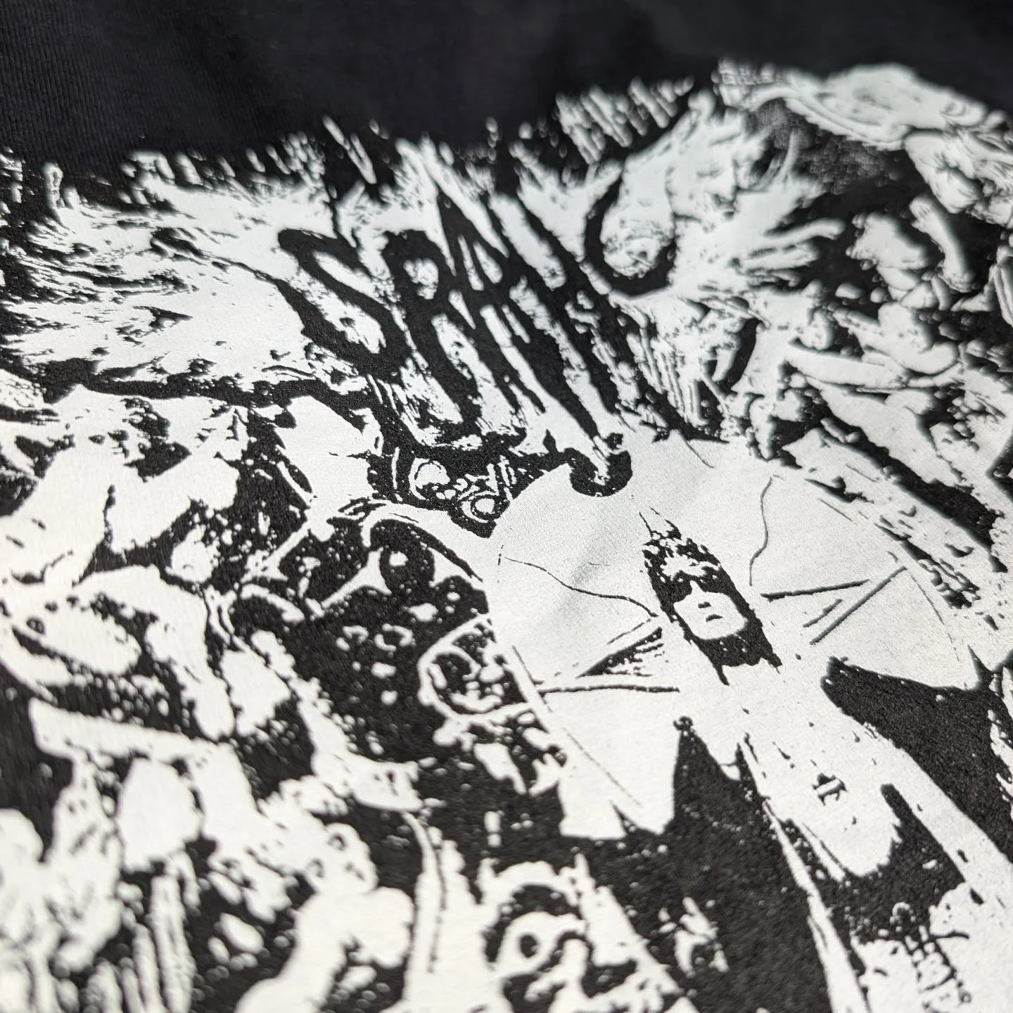 cranked some sick shirts for @santaseraphic, thanks again guys!