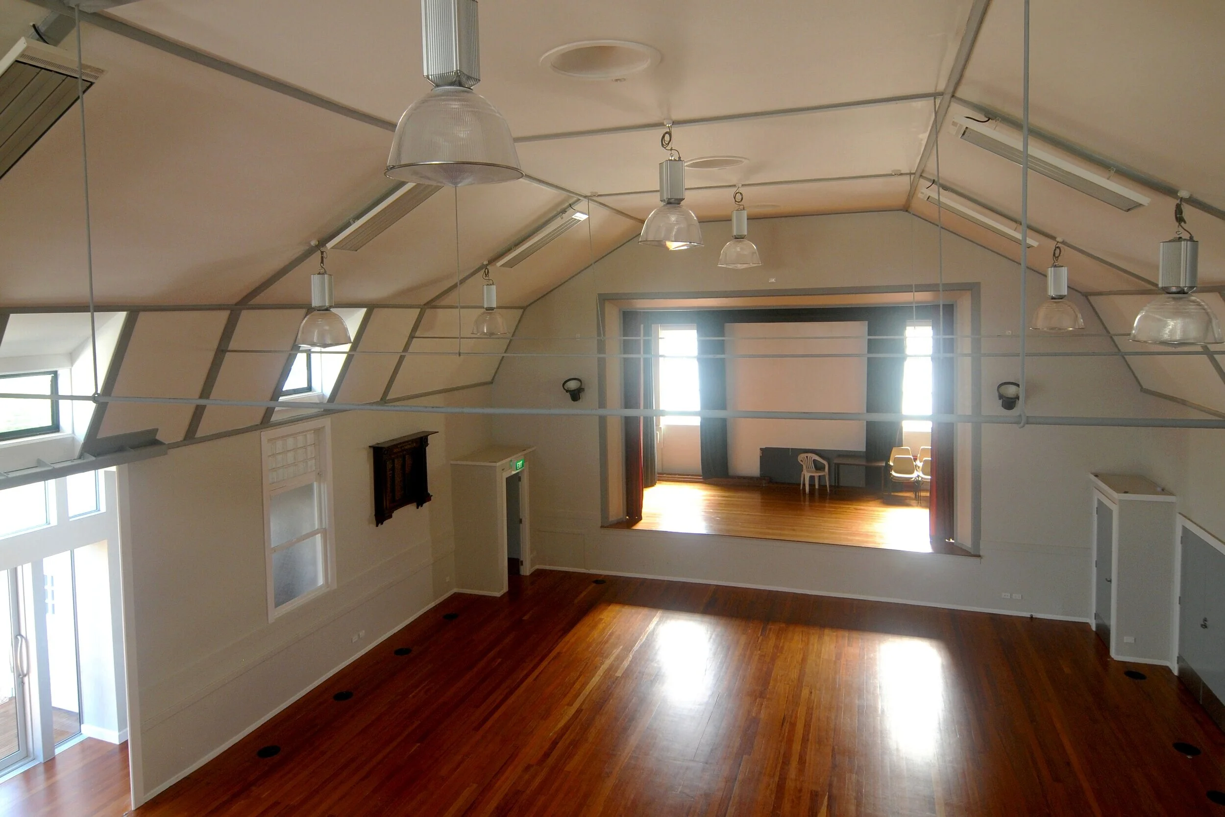 Khandallah Town Hall — HDT
