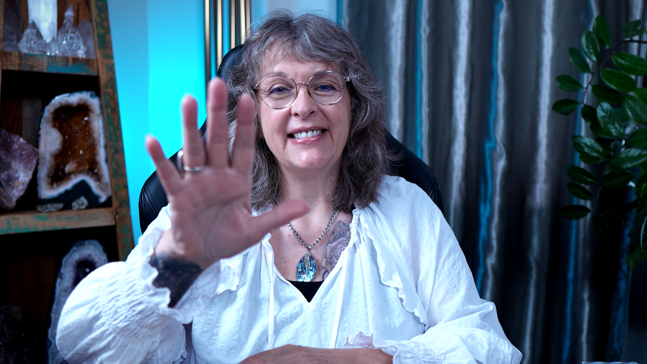 Energy Healing Practitioner Harrie Voiges Australia