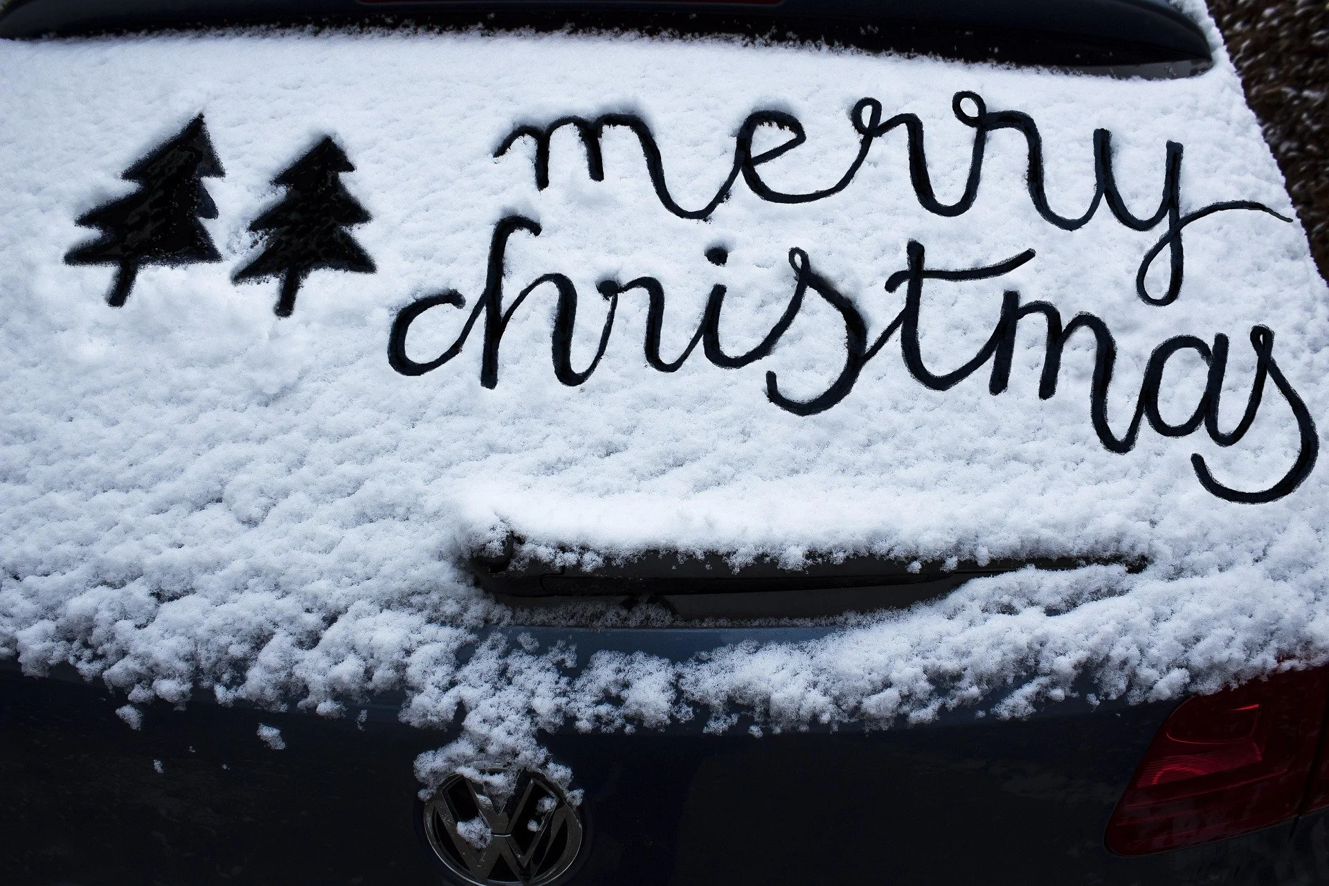 The global language of Christmas decorations