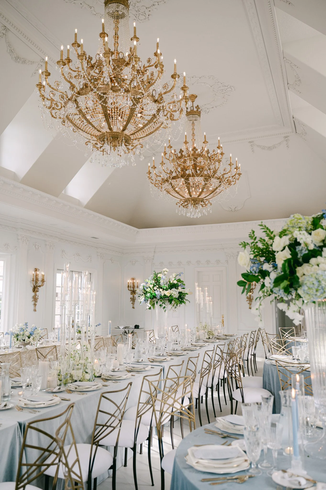 Intimate European Ballroom Wedding near Portland - Château de Michellia