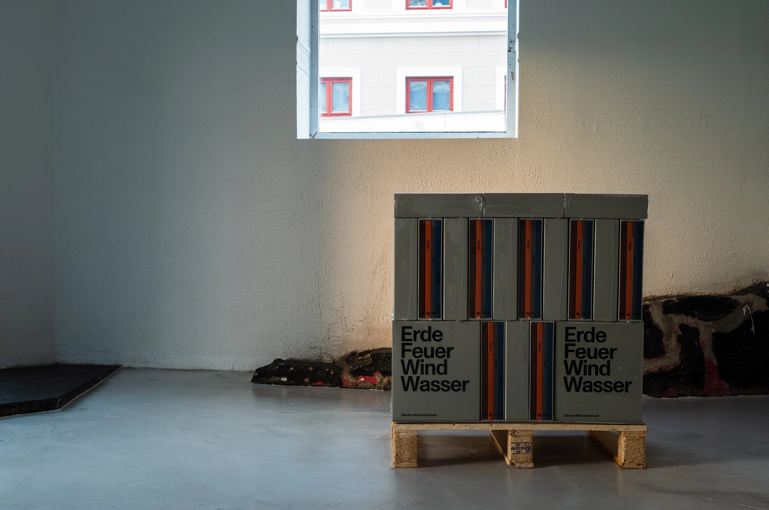 Launch of the project and the books at NoPlace, October 2021.