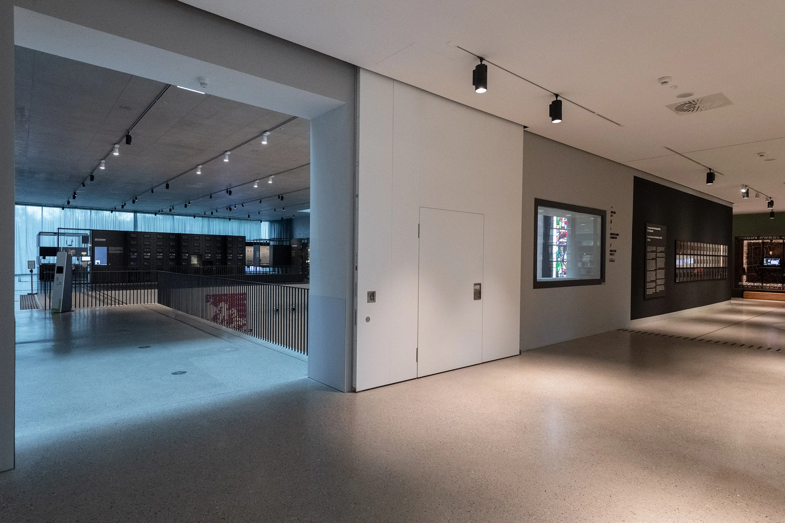 BERLIN FLVER EXHIBITION-1037-2.jpg