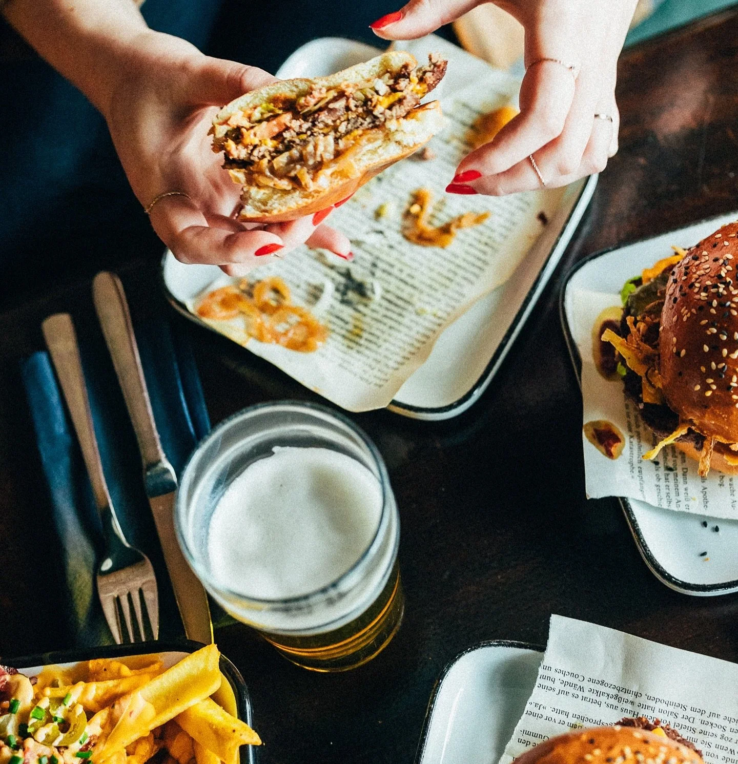 Auch heute wieder ab 16:30 Uhr voll f&uuml;r Euch da!🤩🍔

#theharplinden #burger #hannover
