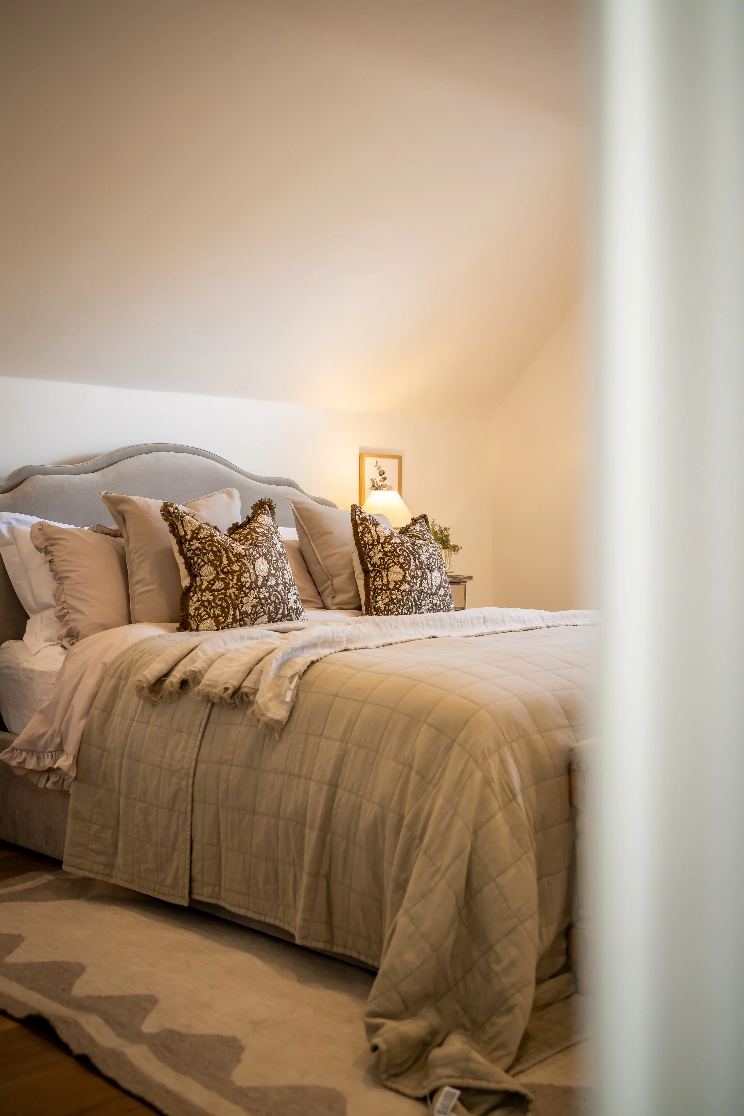 260915 - Holly Lodge, Bedford - 41.jpg