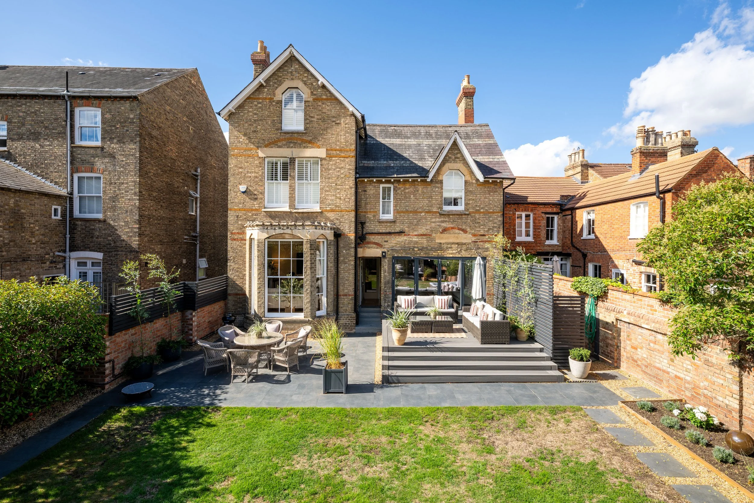 260915 - Holly Lodge, Bedford - 05.jpg
