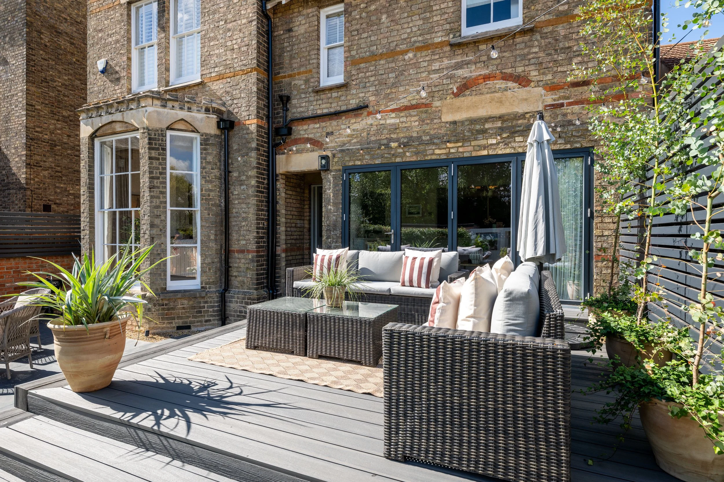 260915 - Holly Lodge, Bedford - 07.jpg