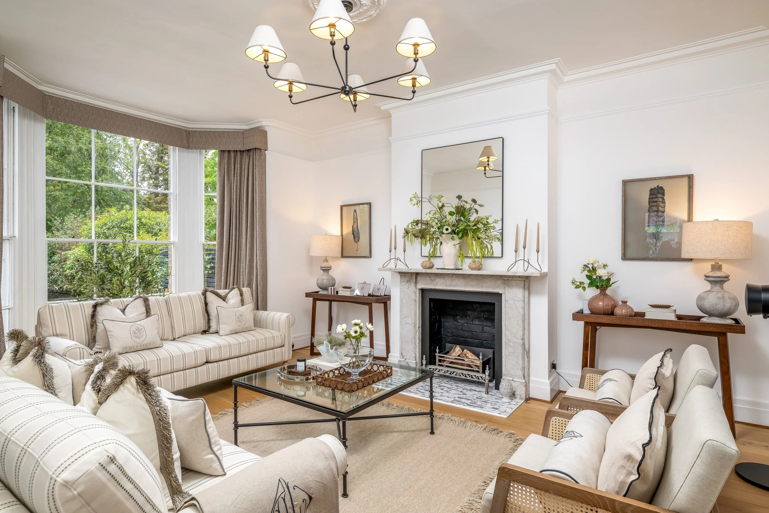260915 - Holly Lodge, Bedford - 21.jpg