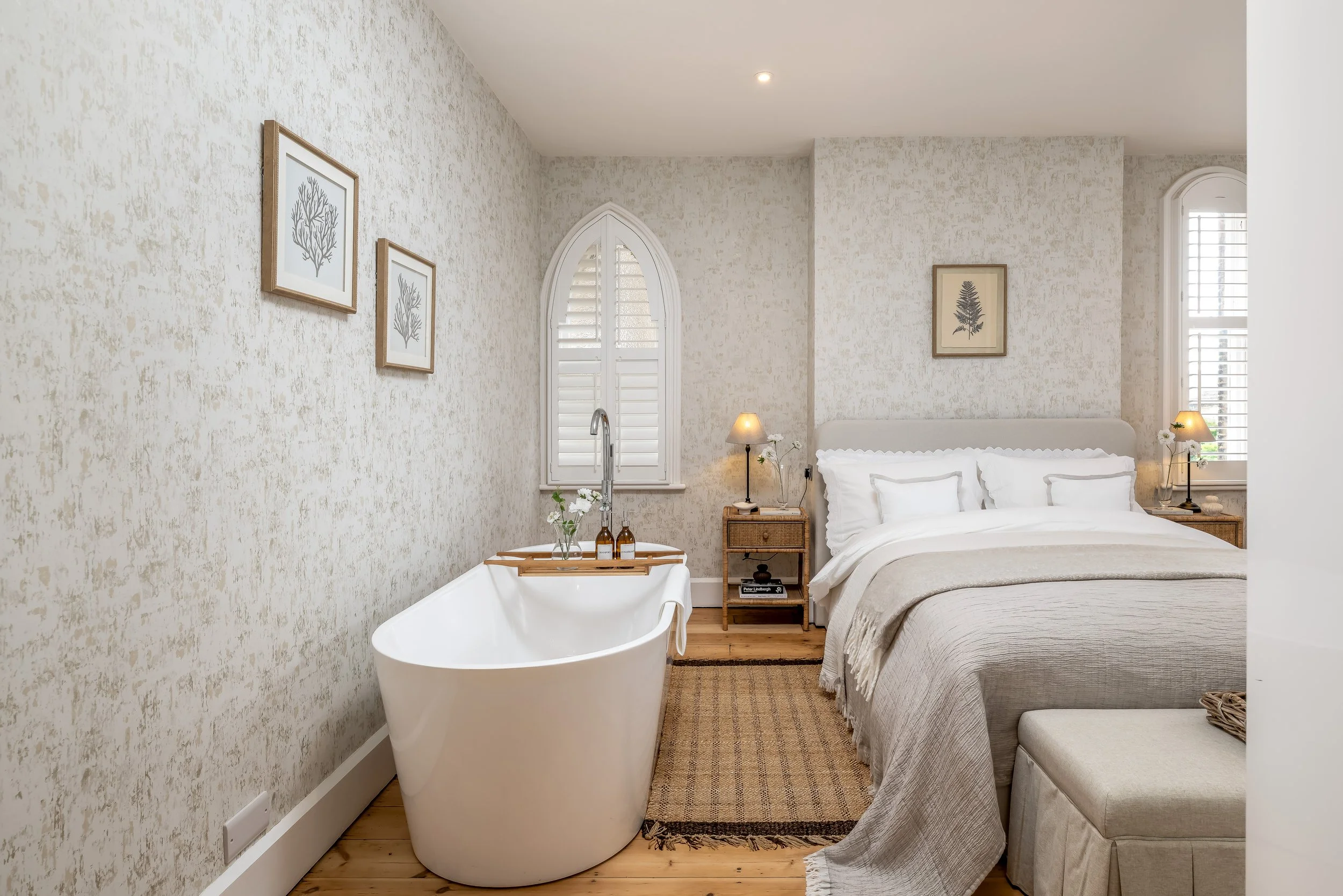 260915 - Holly Lodge, Bedford - 25.jpg