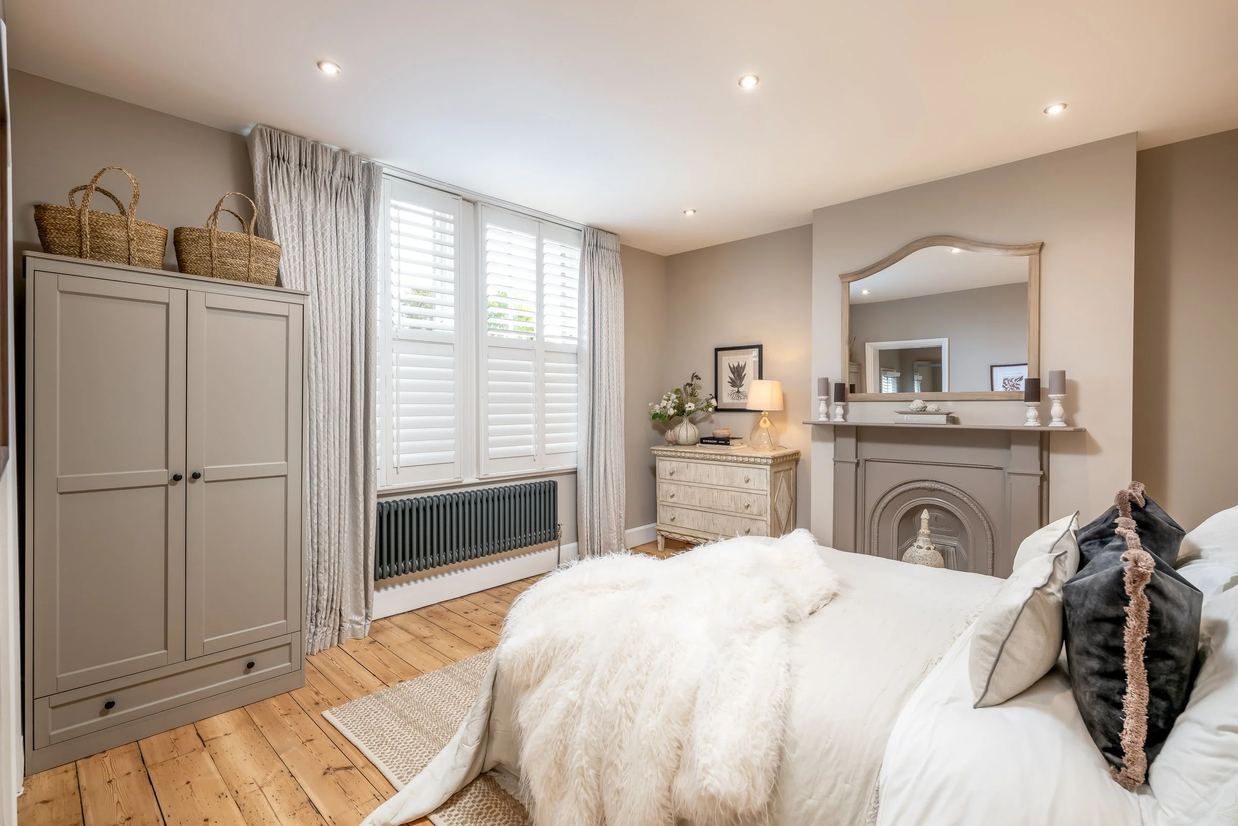 260915 - Holly Lodge, Bedford - 27.jpg