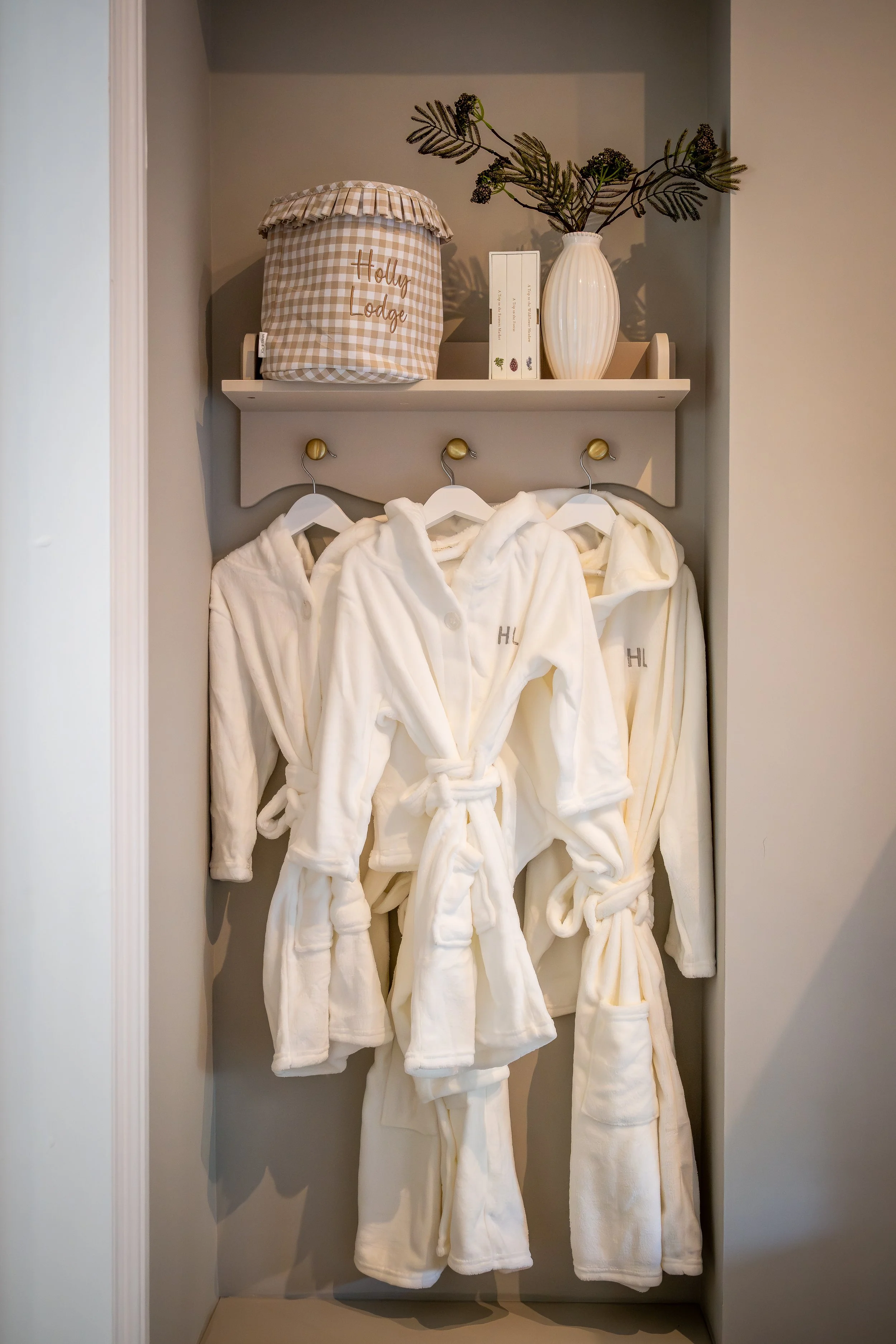 260915 - Holly Lodge, Bedford - 49.jpg