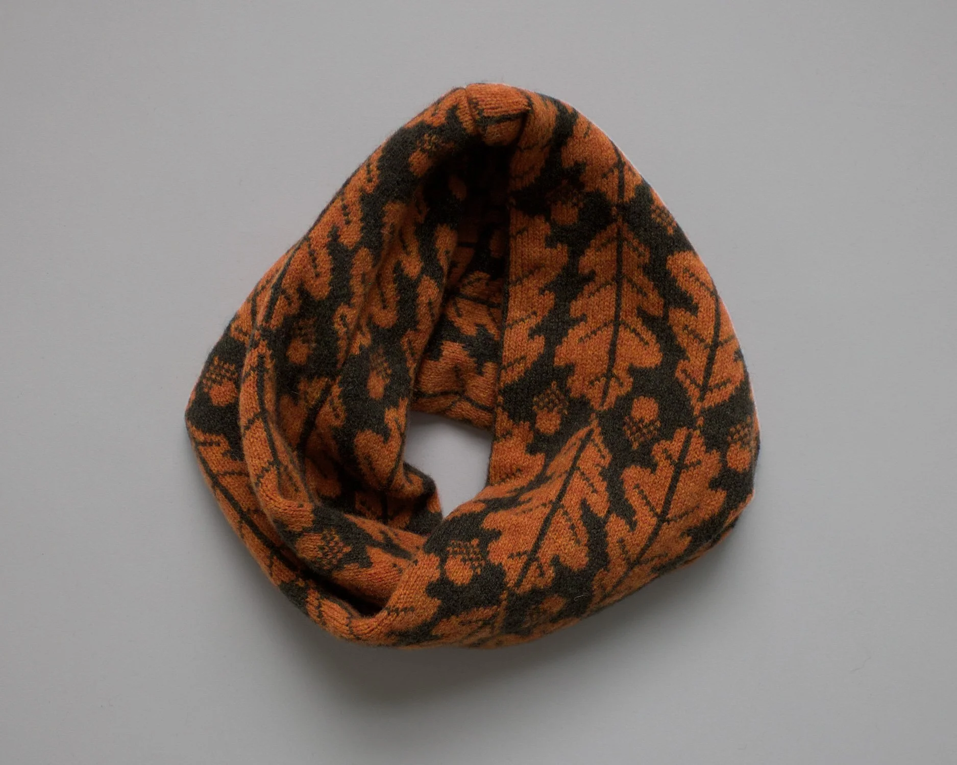 oak-leaf_snood.jpg