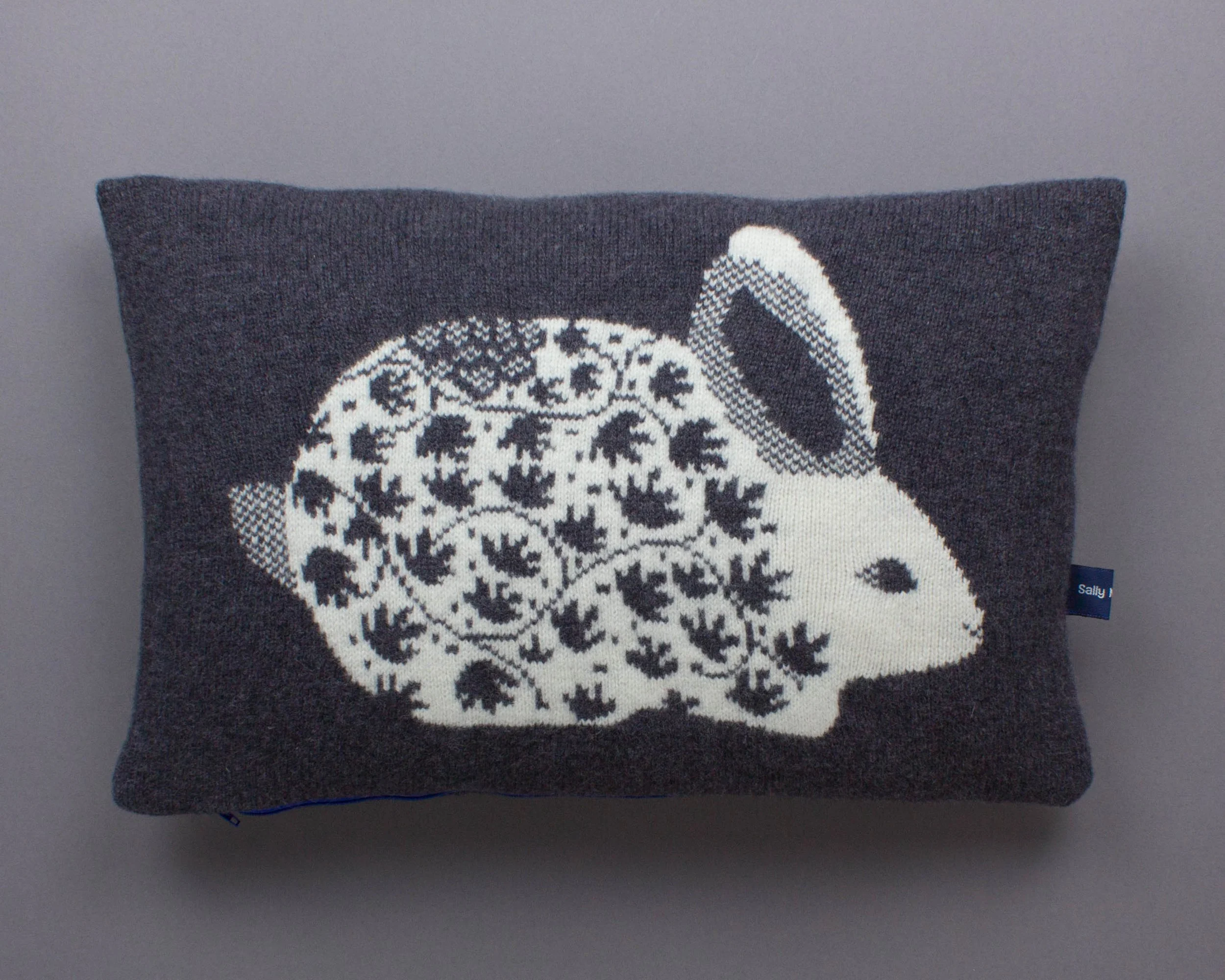 cushions2-483.jpg