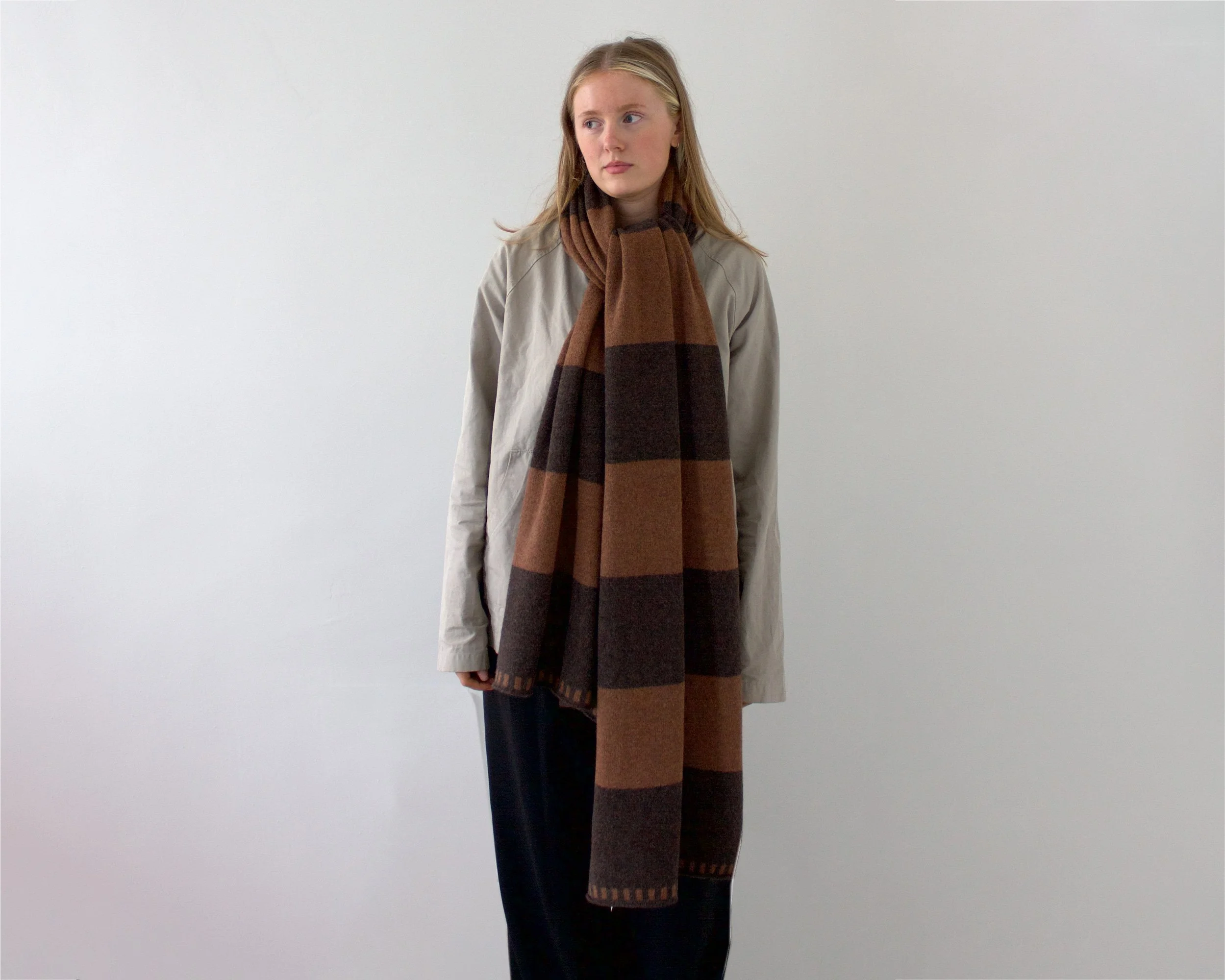 Sadie_stripe_brown2.jpg