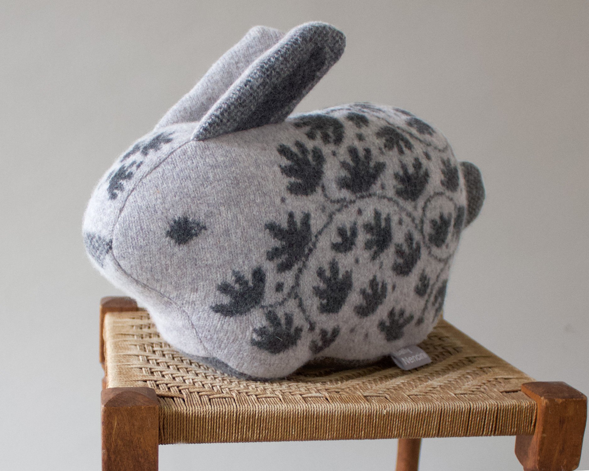China-rabbit-grey1.jpg