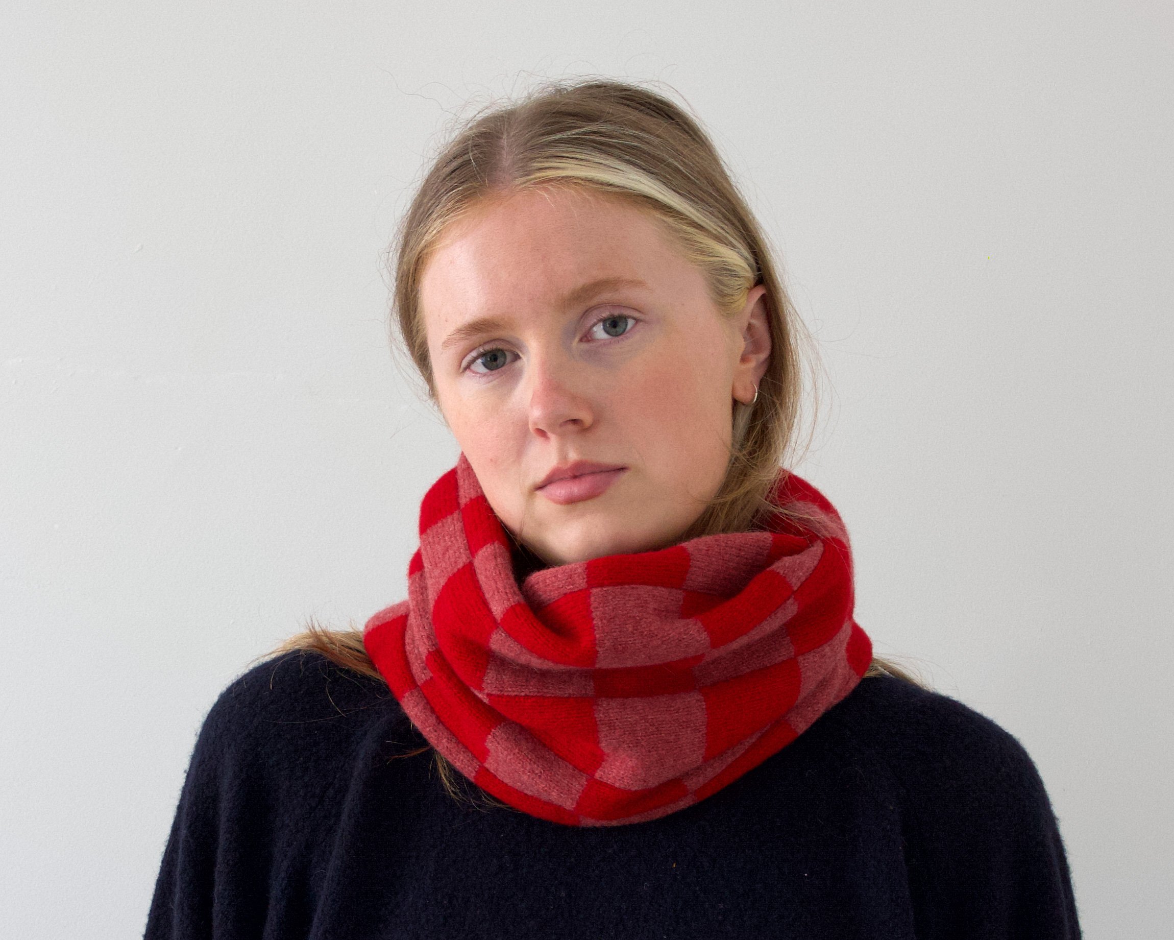 Sadie_chequer_red2.jpg