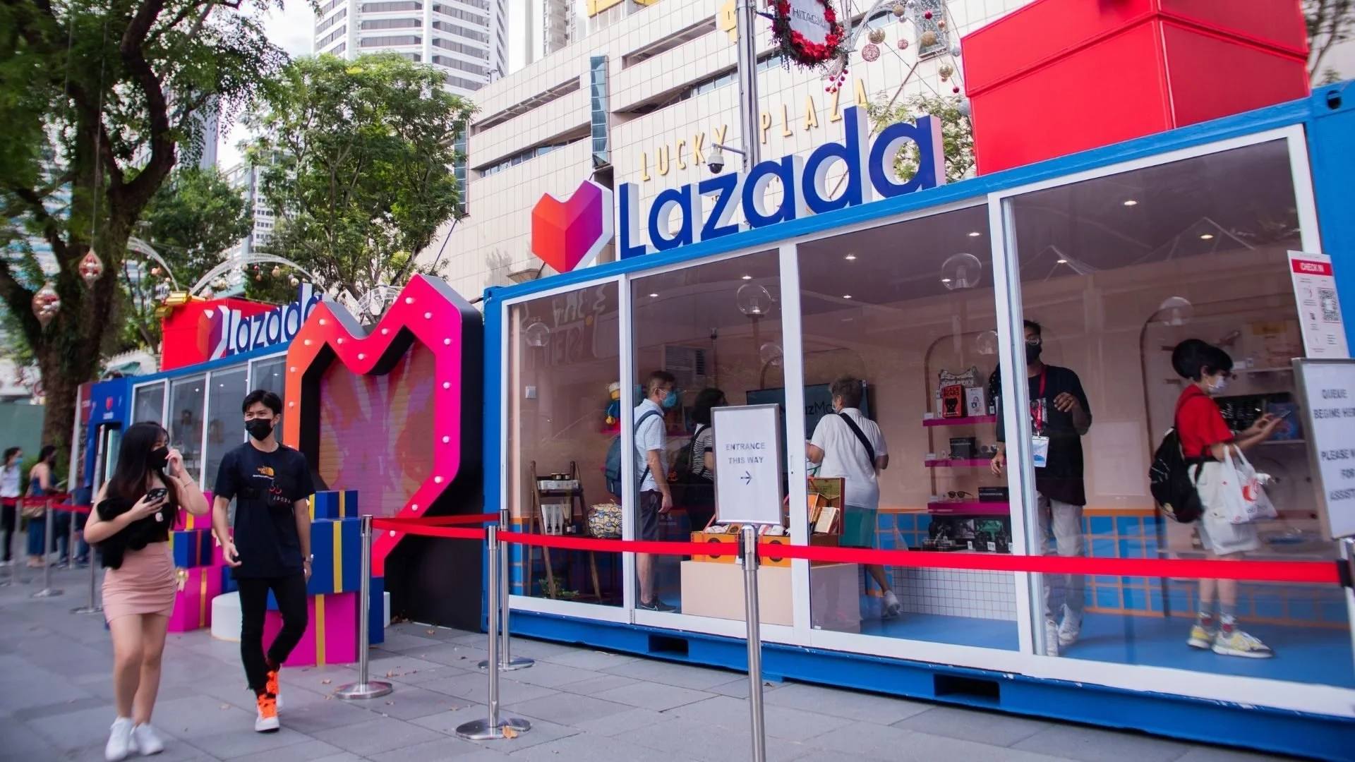 Pop-up-singapore.jpg