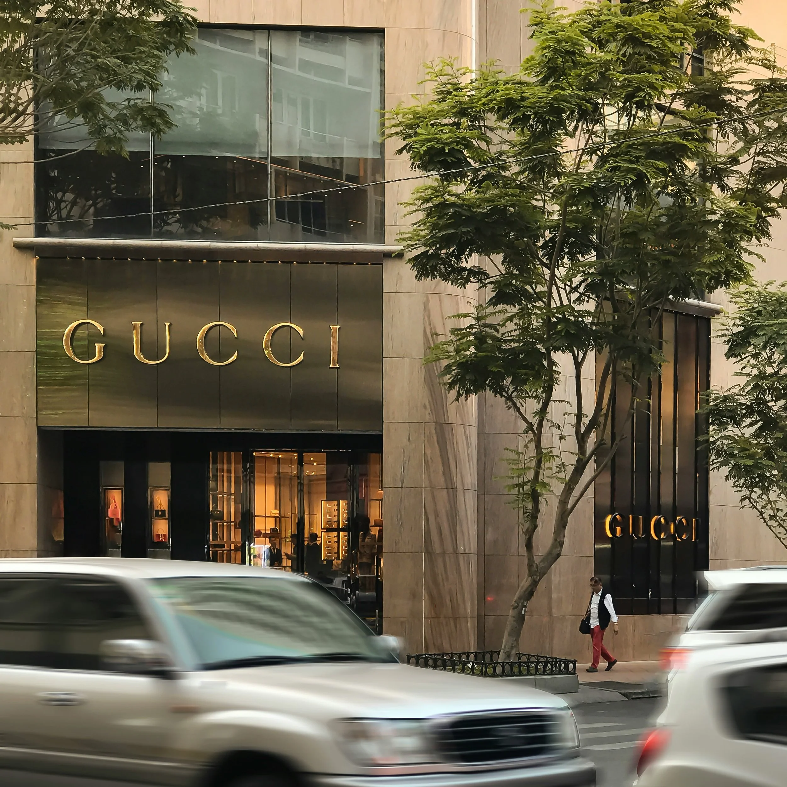Premium Brand Positioning: From Masstige to High-End
