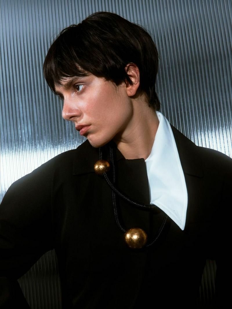 50-mila-v-international.jpg