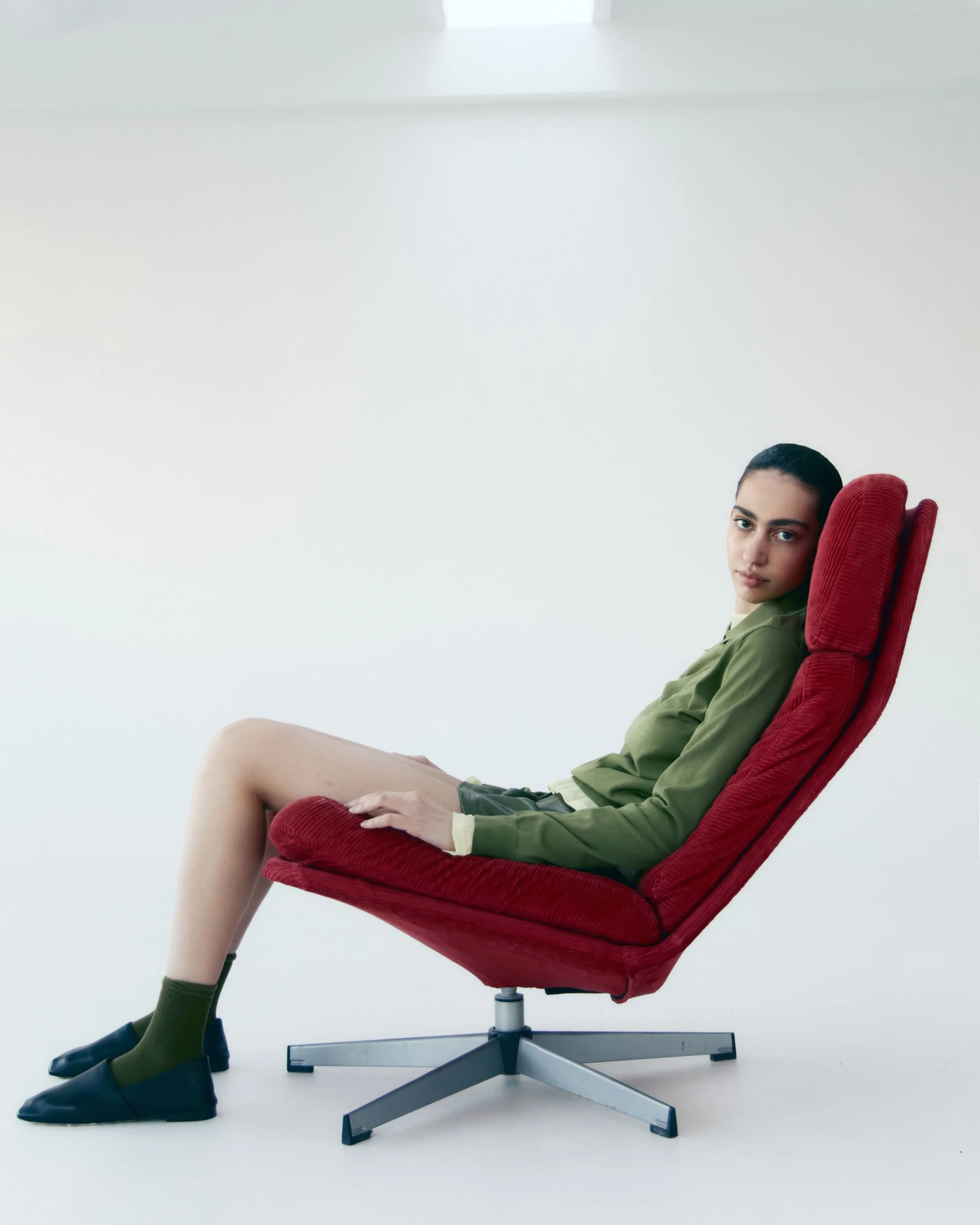 19-eva-nikogosiyan-main-book.jpg