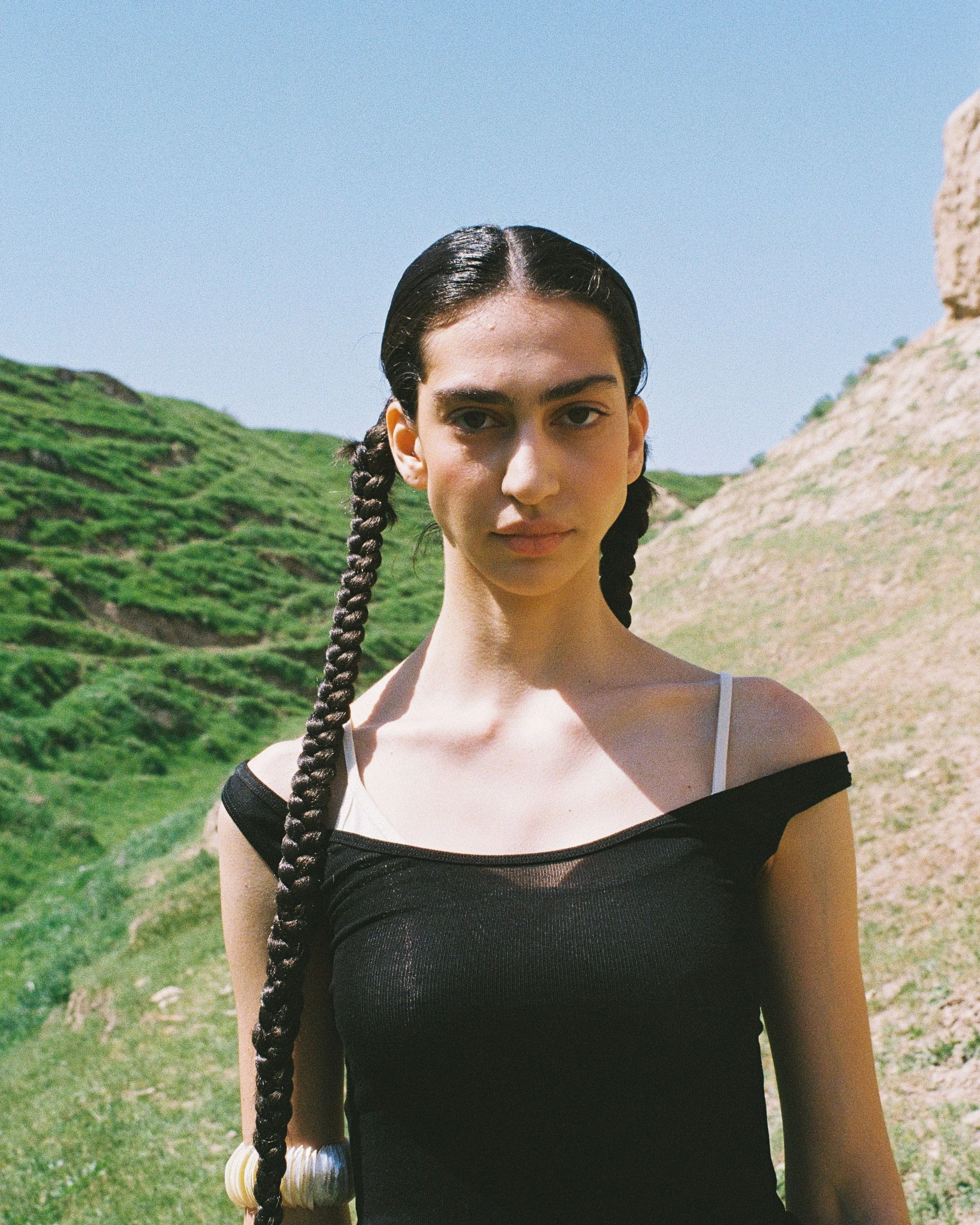 112-eva-nikogosiyan-main-book.jpg
