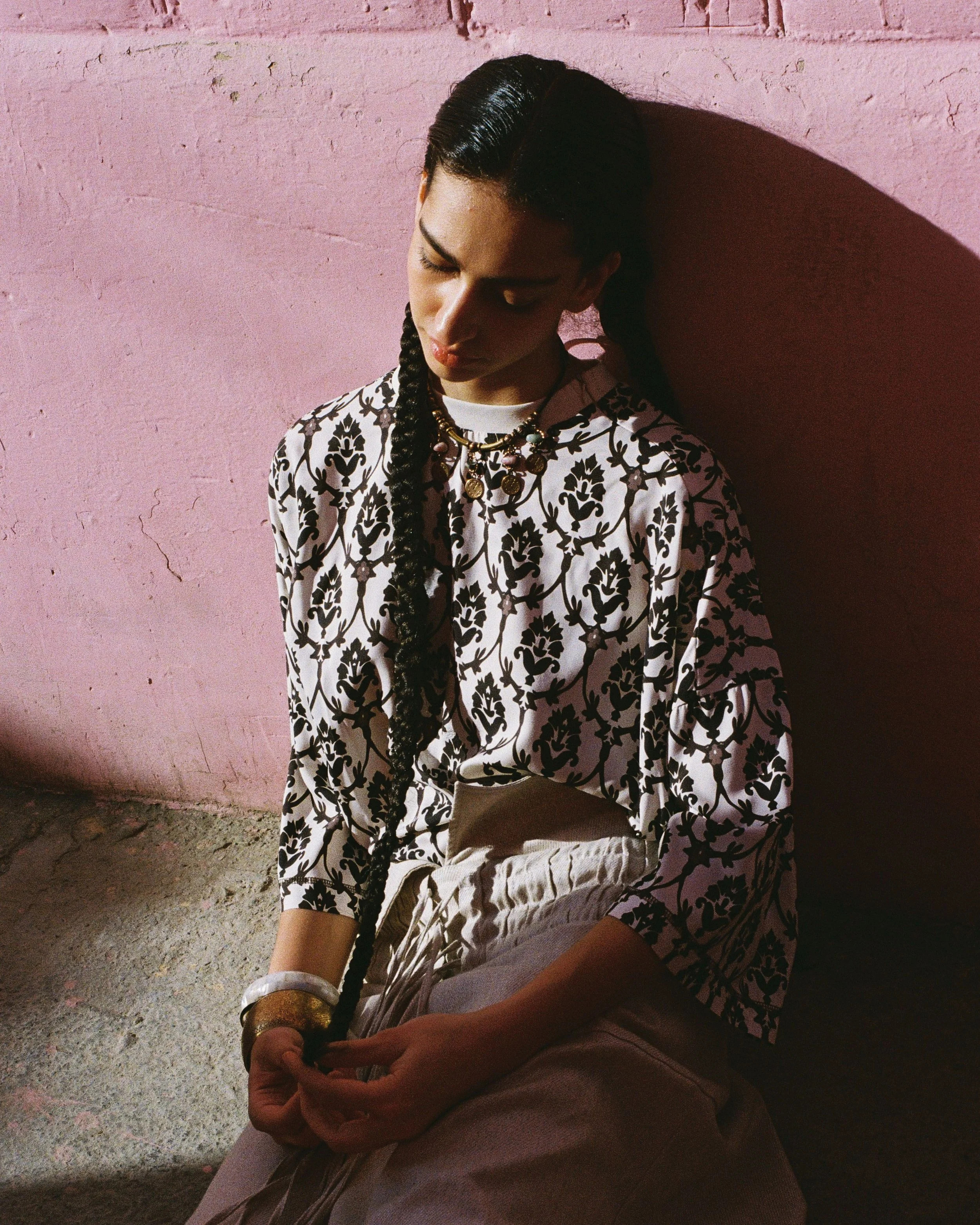 118-eva-nikogosiyan-main-book.jpg