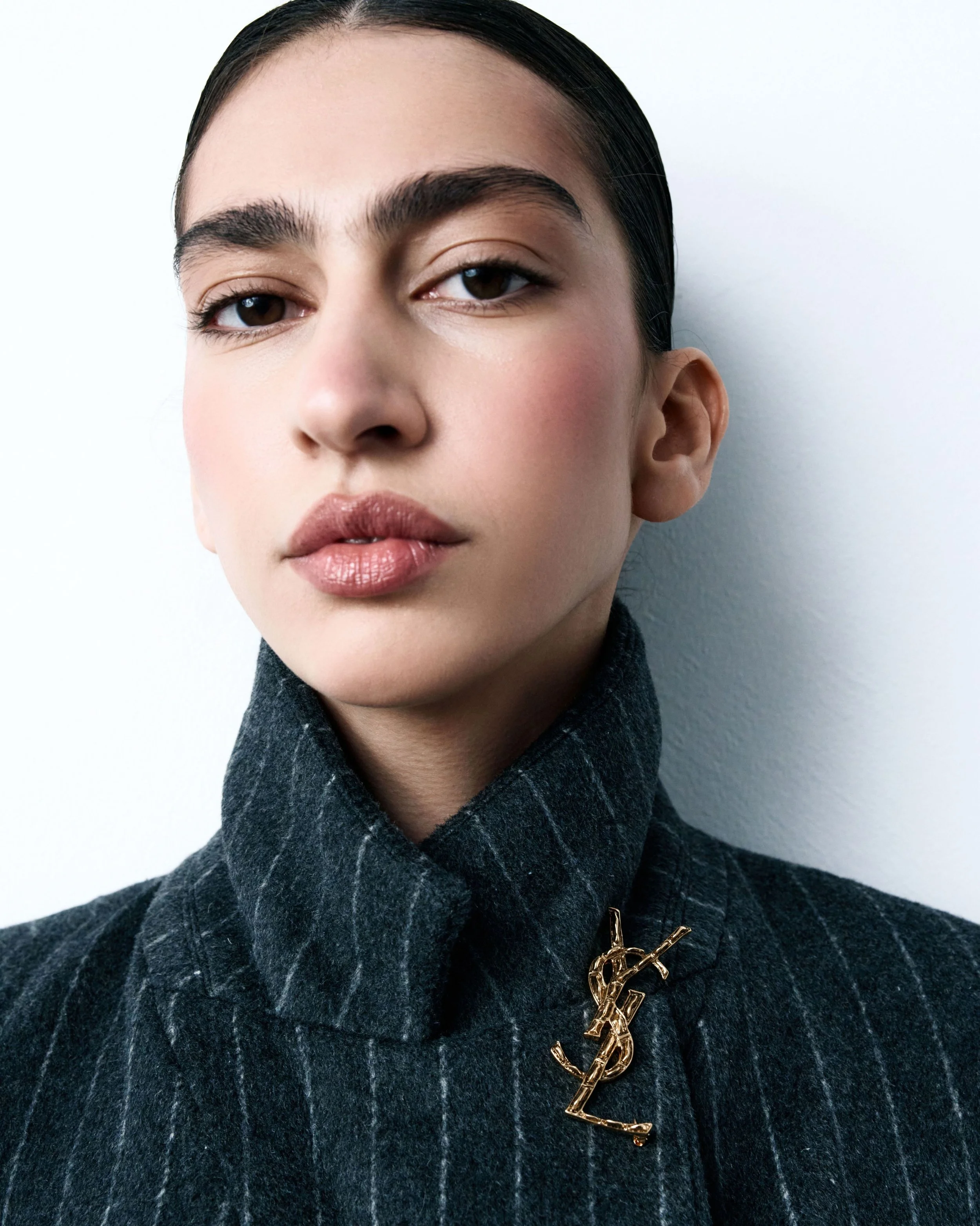 153-eva-nikogosiyan-main-book.jpg