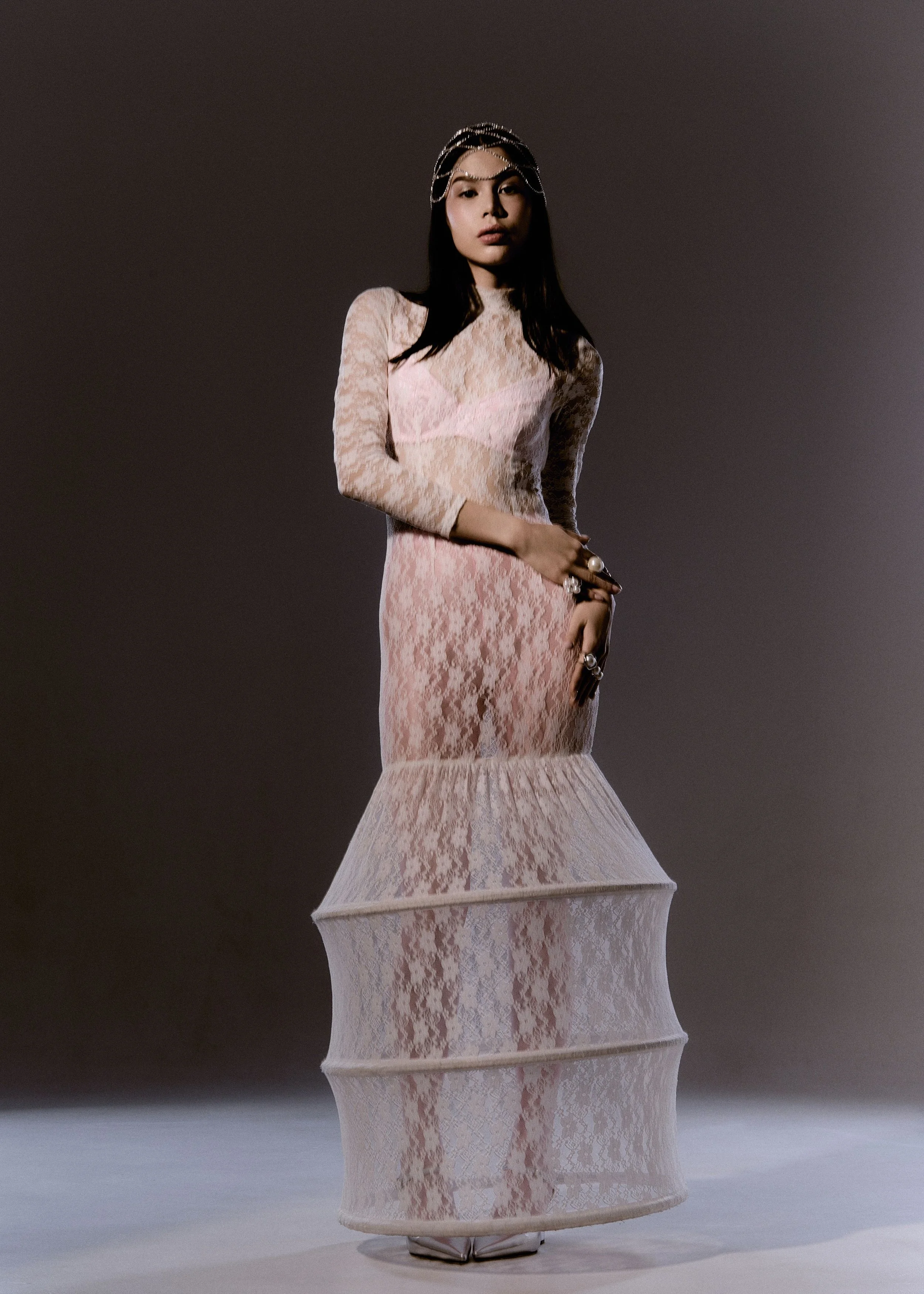 32-dilya-kussainova-main-book.jpg