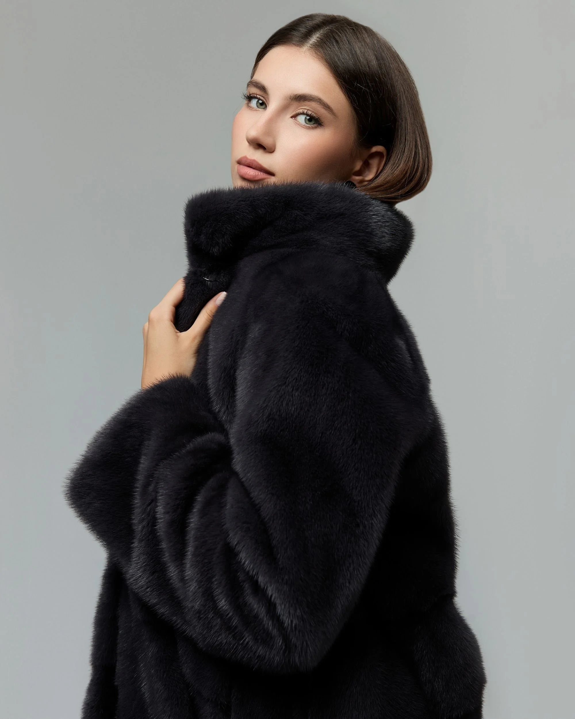47-eliza-main-book-jeel-management.jpg