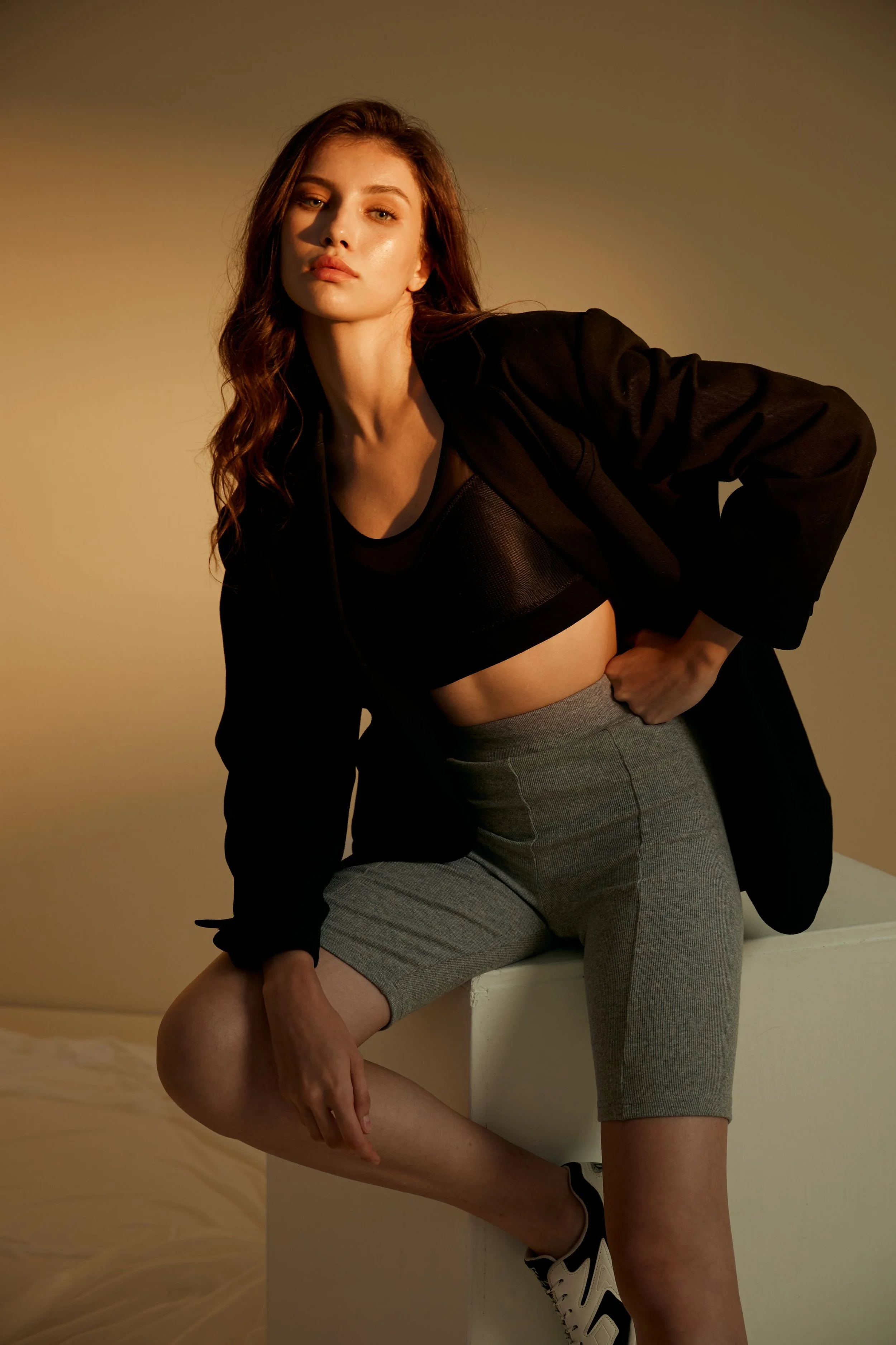 48-eliza-main-book-jeel-management.jpg