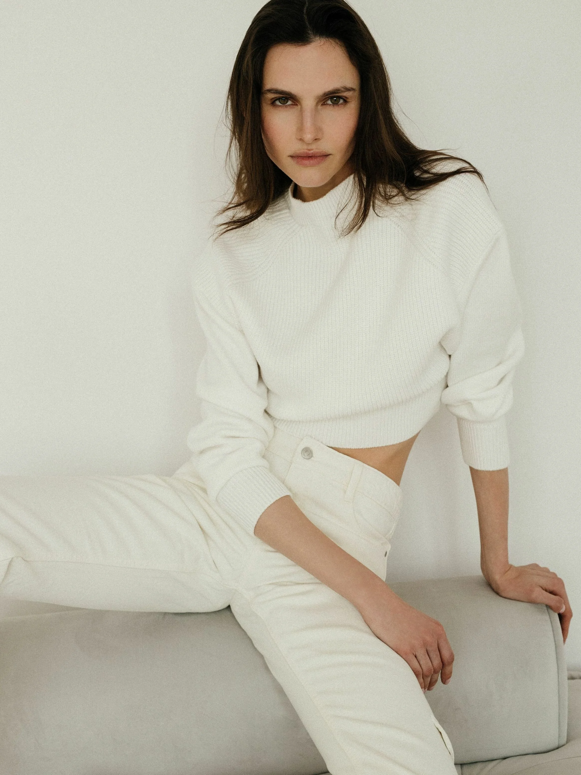 3-angelika-b-portfolio-jeel-management.jpg
