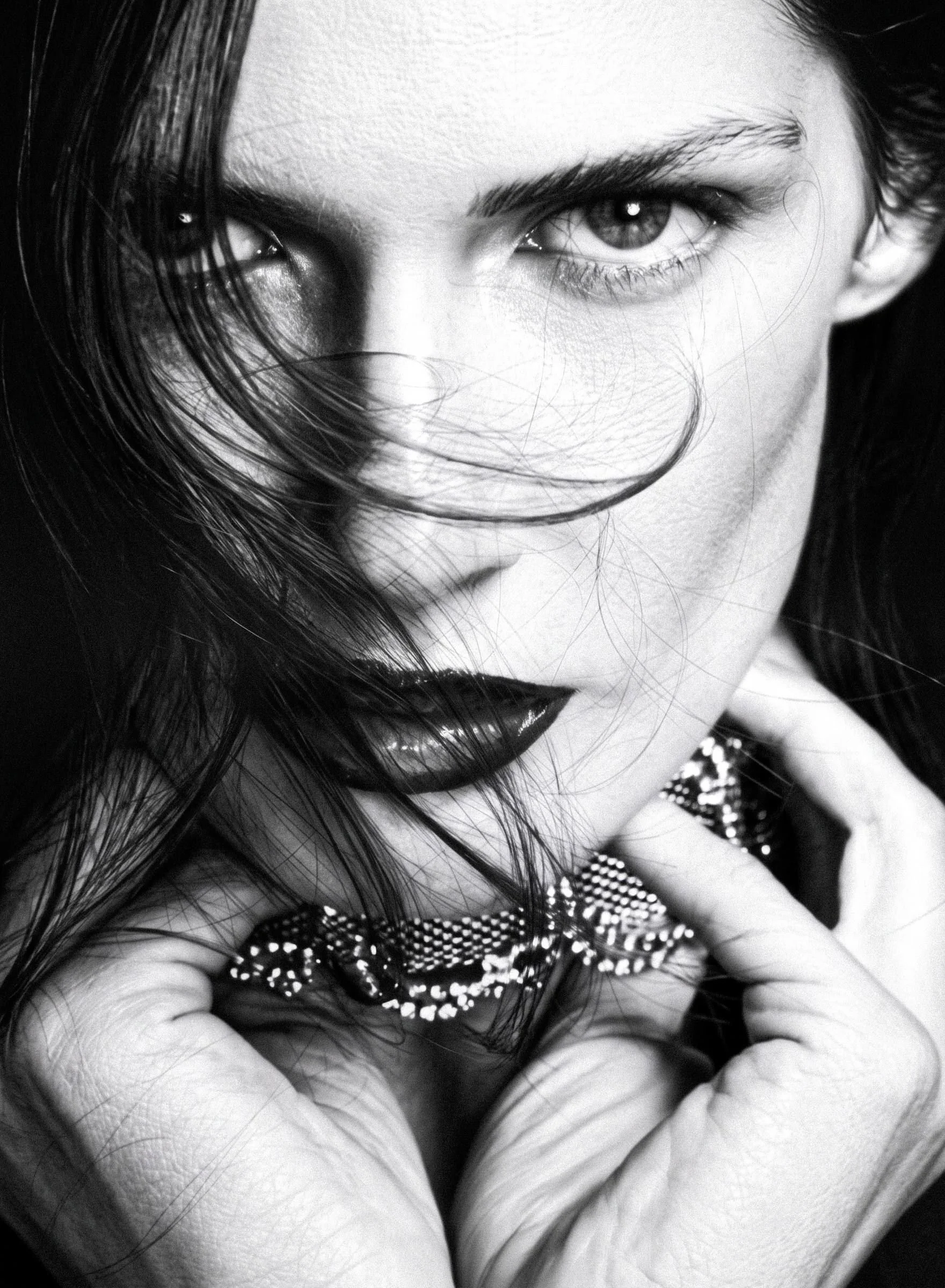2-alexandra-m-main-book-jeel-management.jpg
