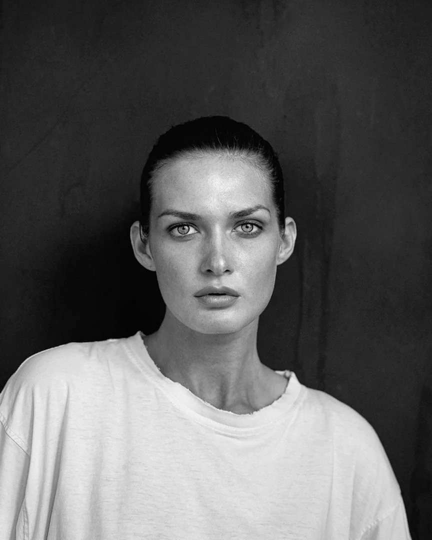 25-alexandra-m-main-book-jeel-management.jpg
