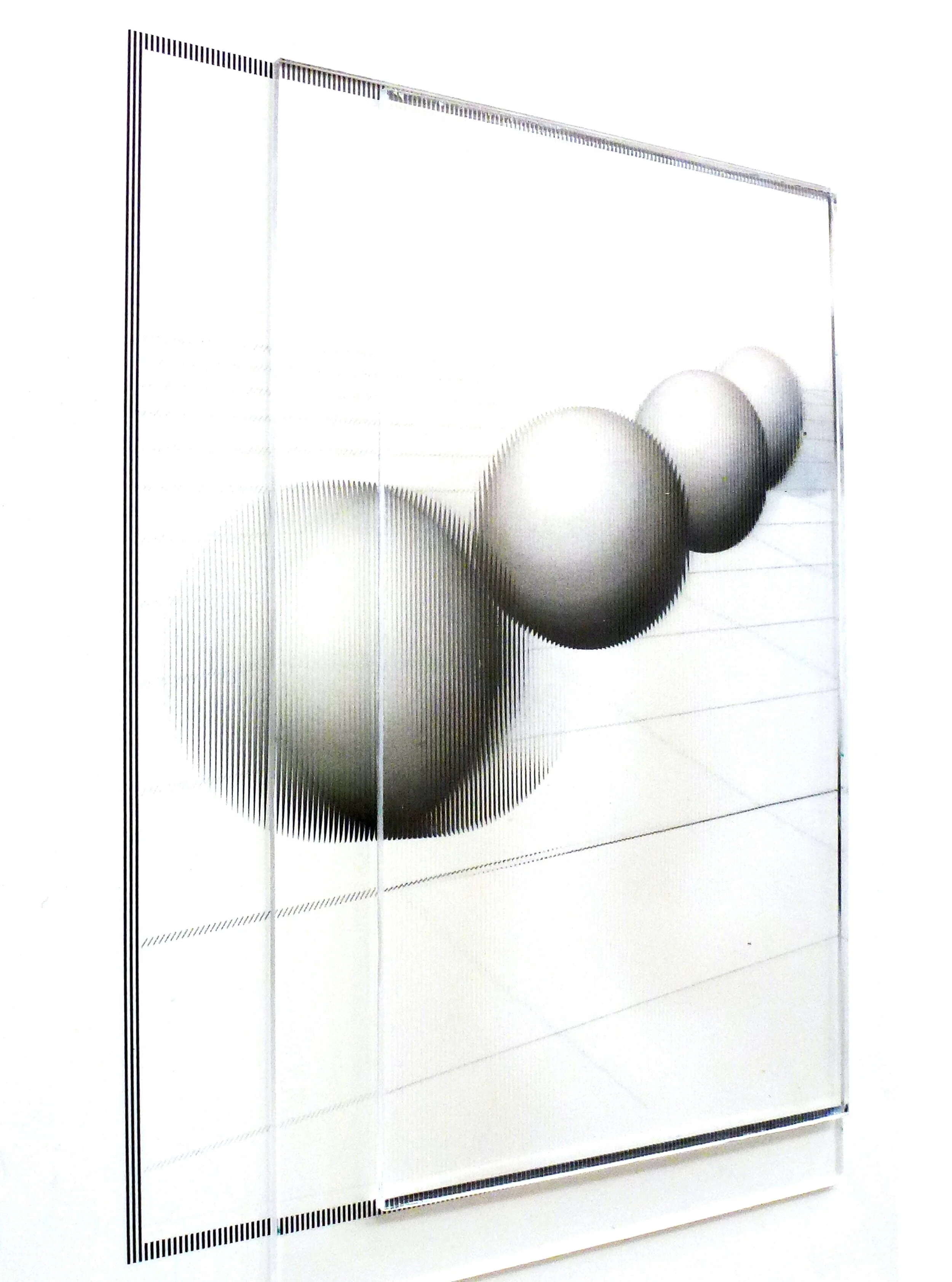 Helen Slater Glass - Spheres - Glass Lenticular Sculpture