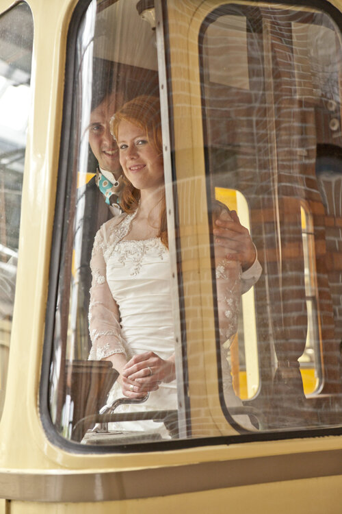 fotodelray_wedding_denhaag_tram_depot.jpg