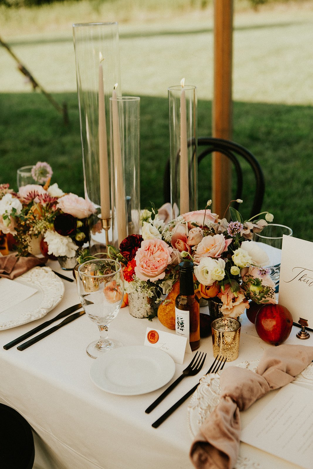 Table Scape Photography