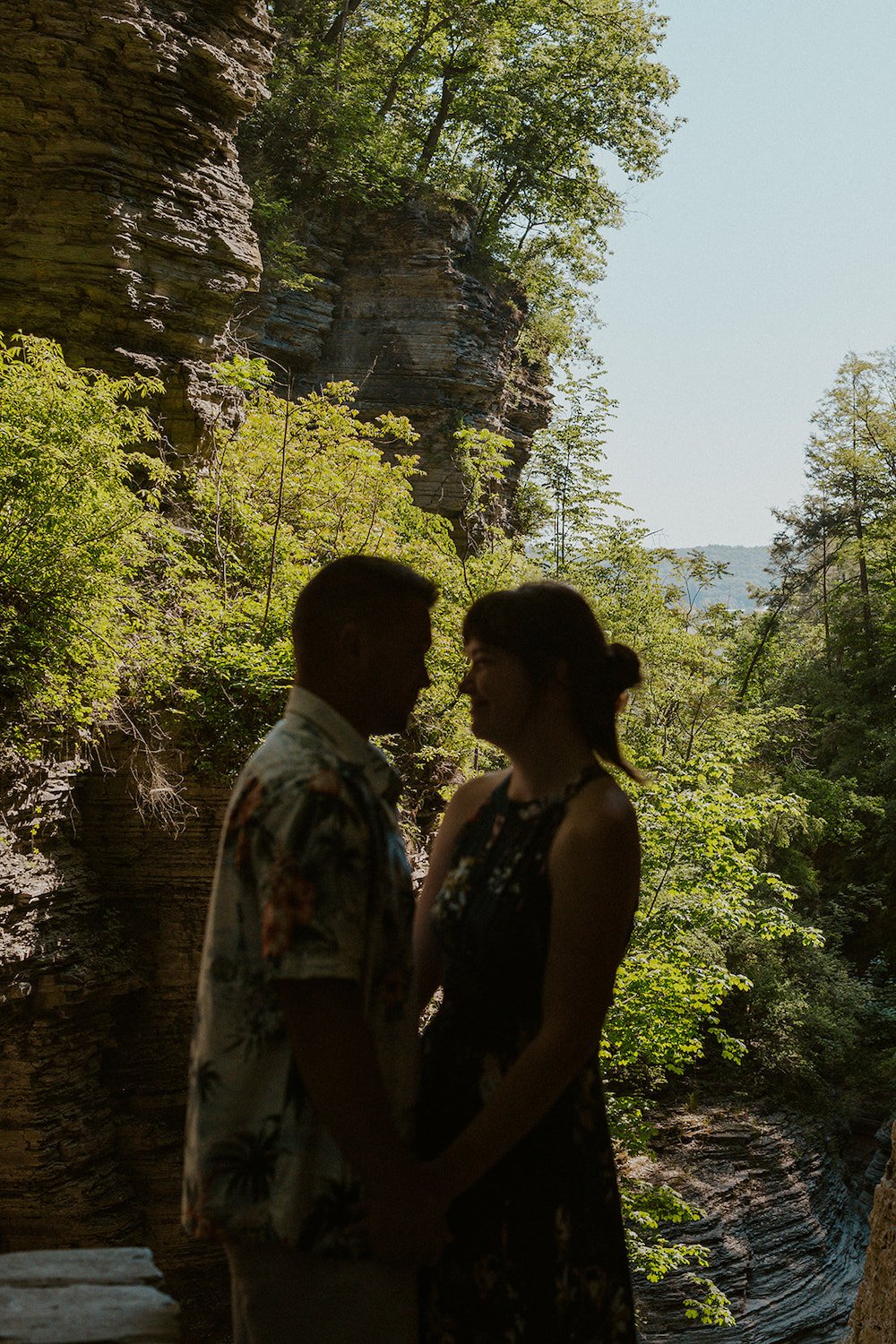 maggie-hade-top-engagement-shoot-locations-in-upstate-new-york-emilee-carpenter-photography-14.jpg