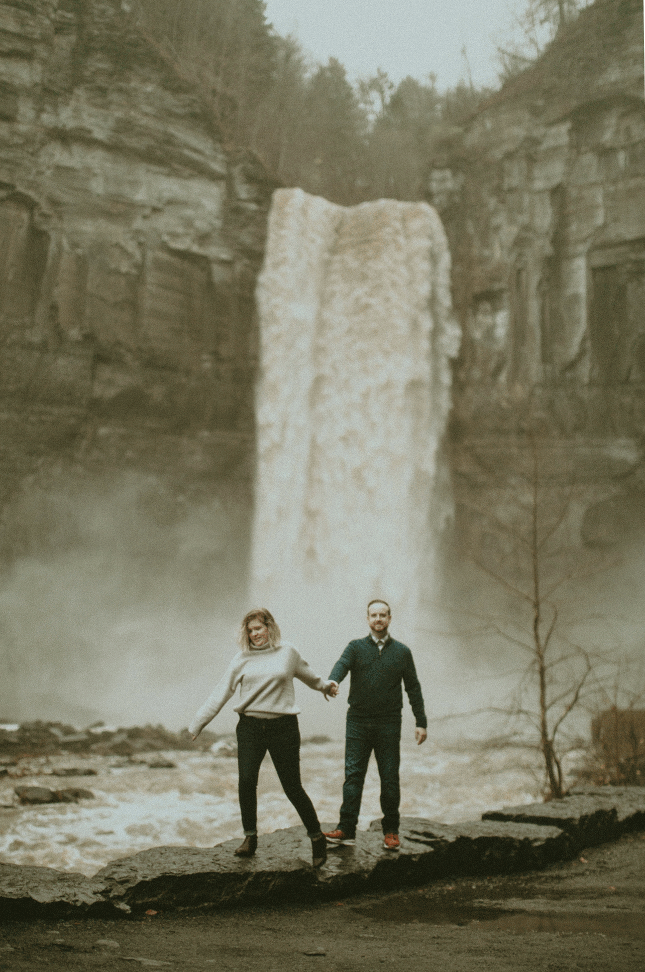 jordan-casey-engagement-session-taughannock-falls-ithaca-ny-emilee-carpenter-photography-8.gif
