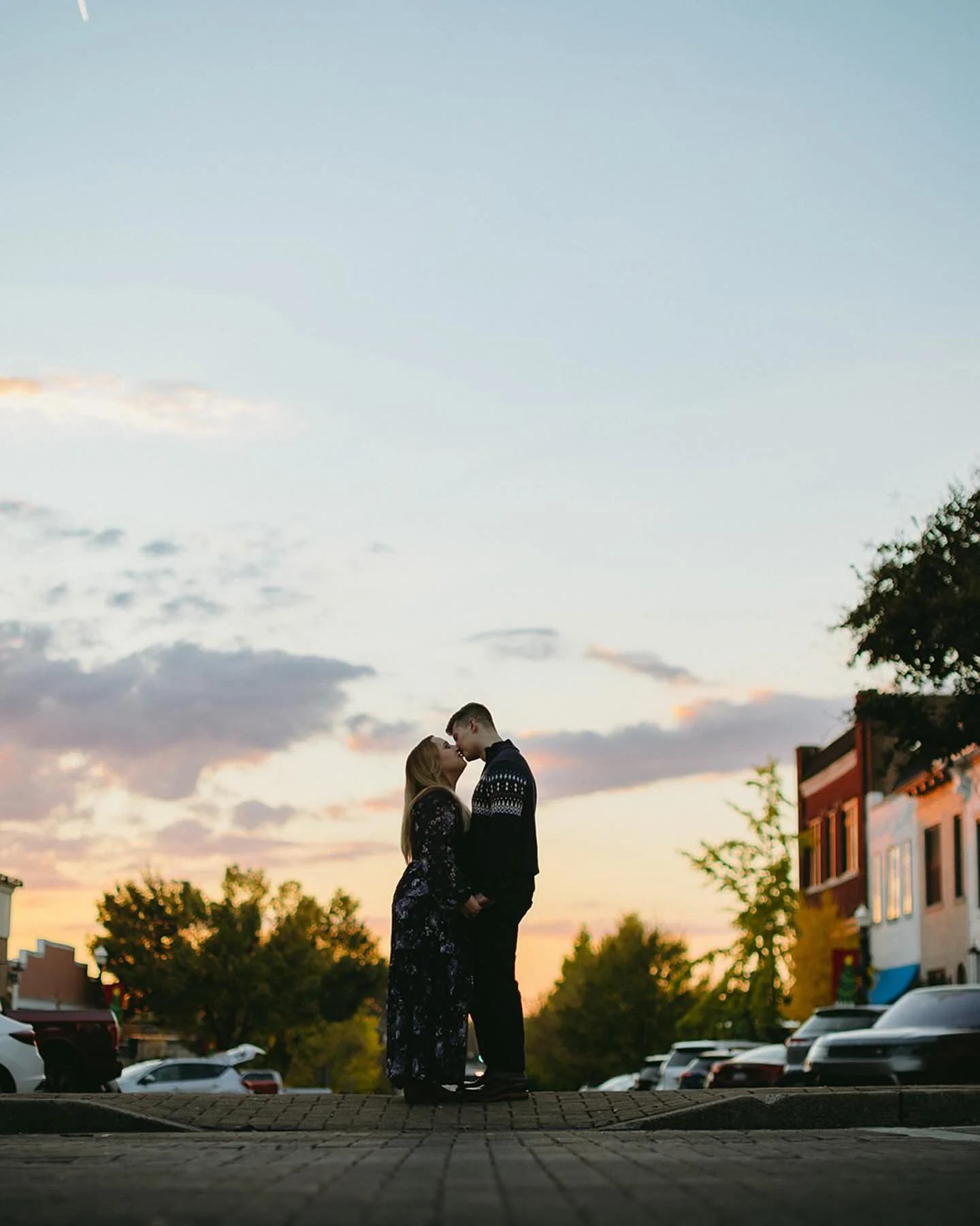Chasing the setting sun for engagement photos in downtown Tennessee&hellip; 10/10 recommend 🌞
