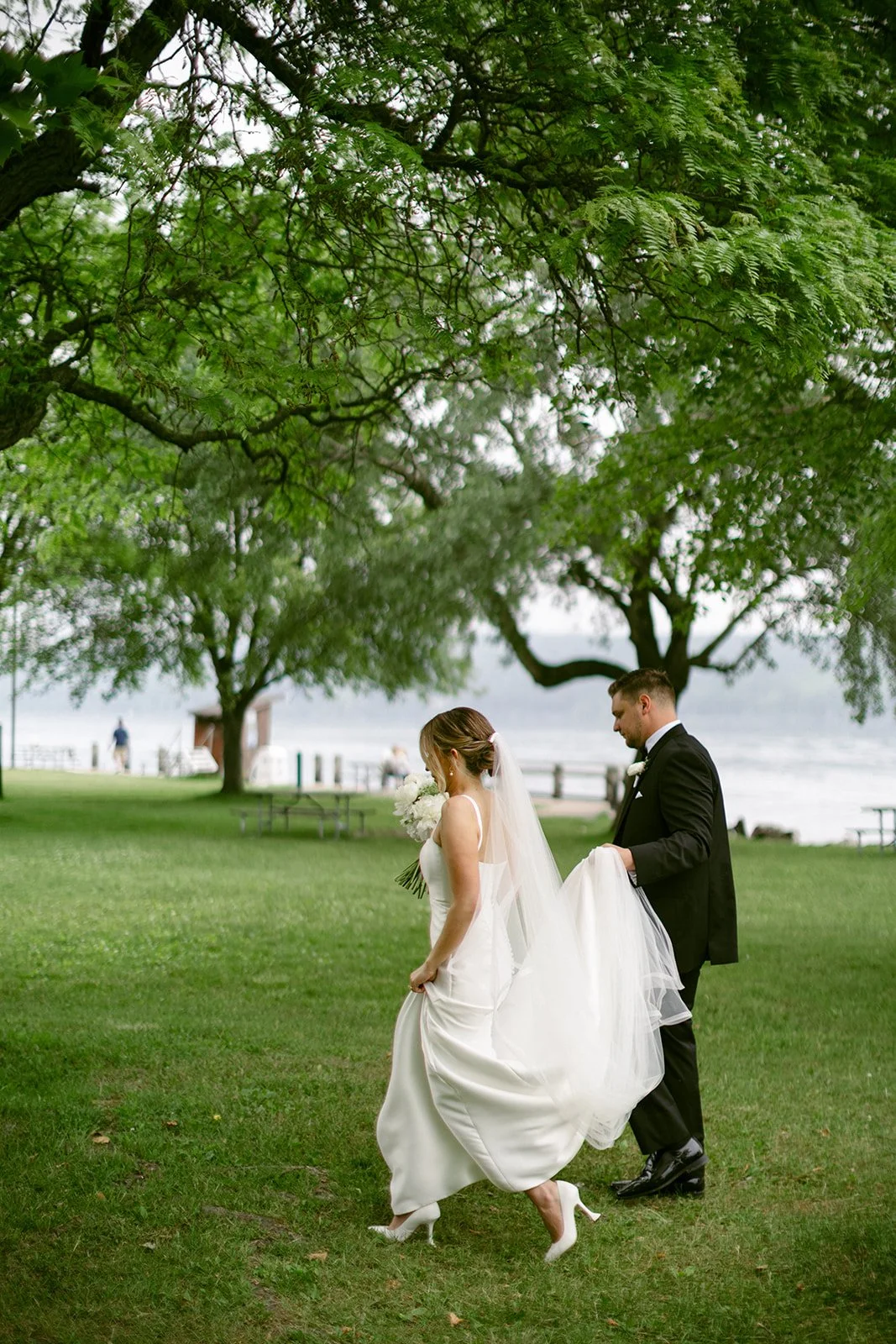 Inn at Taughannock Falls Weddingdevin-brady-inn-at-taughannock-wedding-emilee-carpenter-photography-368.jpg