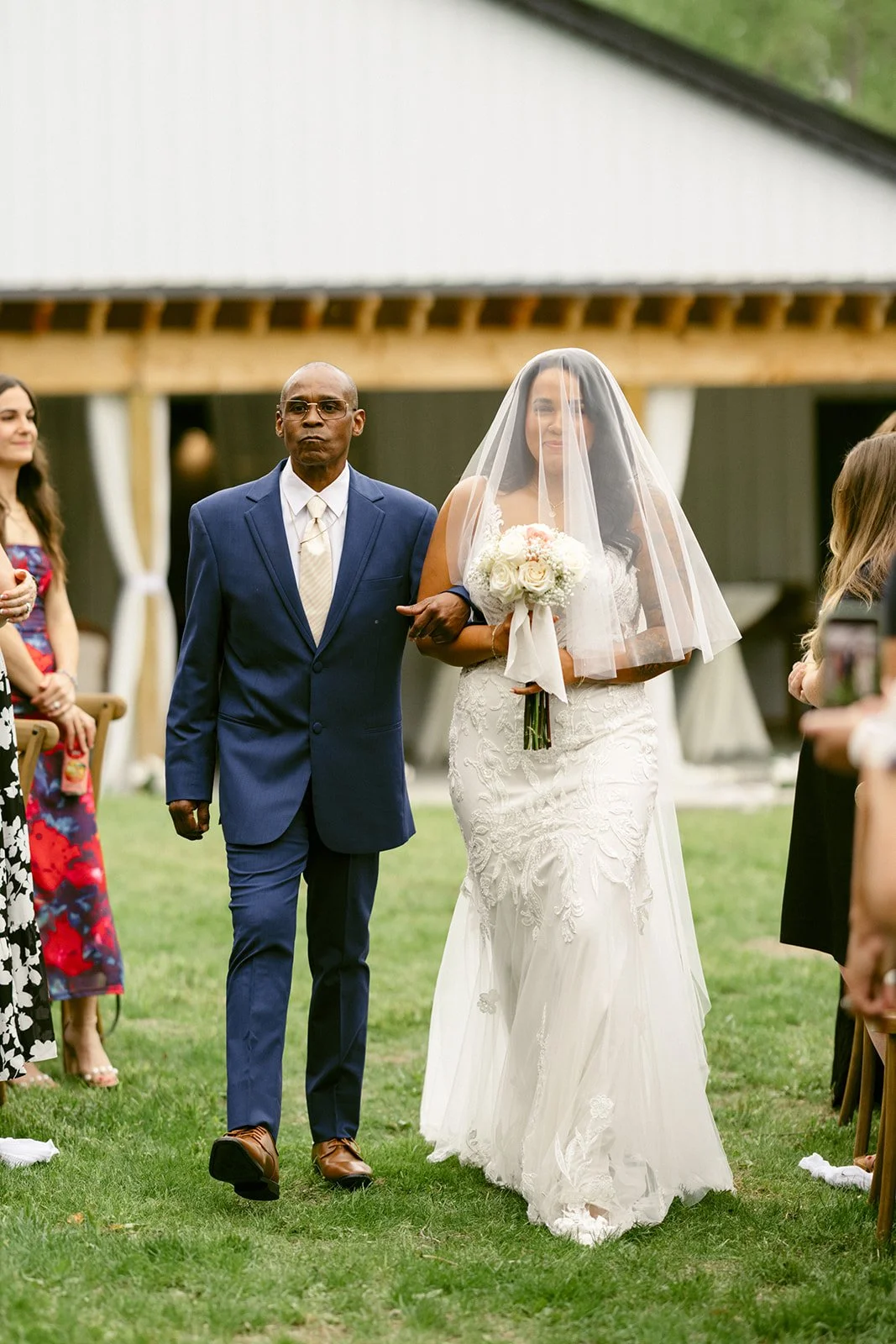 modern-rustic-wedding-at-the-pines-in-upstate-ny-19.jpg