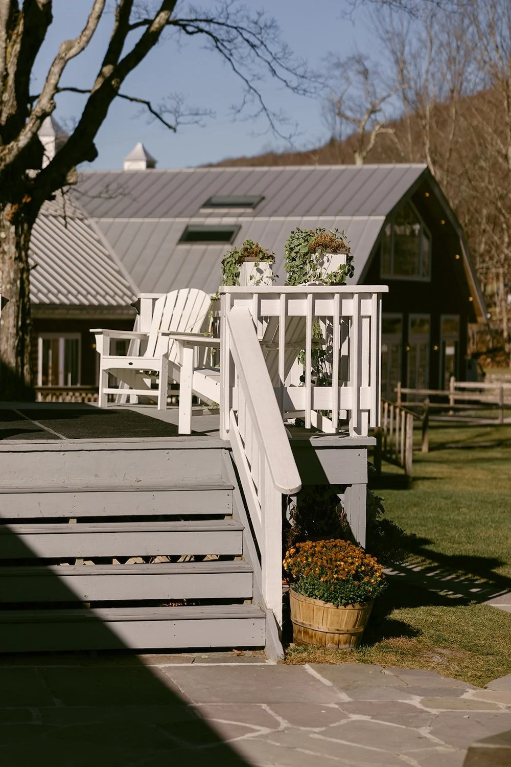 earthy-and-romantic-catskills-wedding-at-full-moon-resort-madi-and-eric-66.jpg