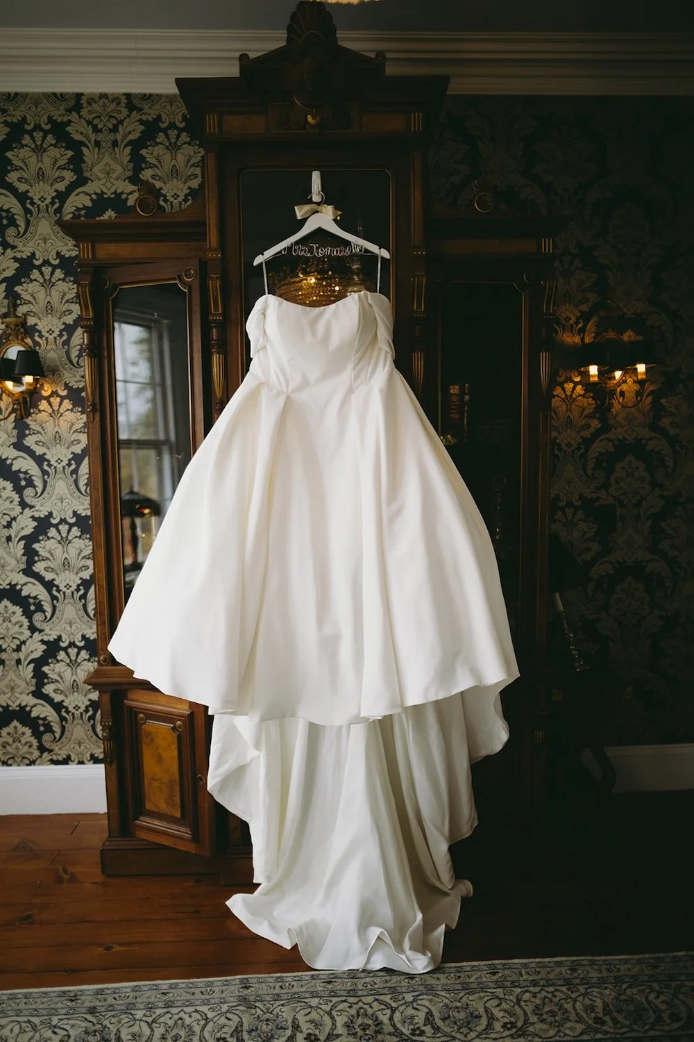 small-intimate-wedding-at-the-inn-at-taughannock-falls-in-the-finger-lakes-ny-kate-and-brian-28.jpg