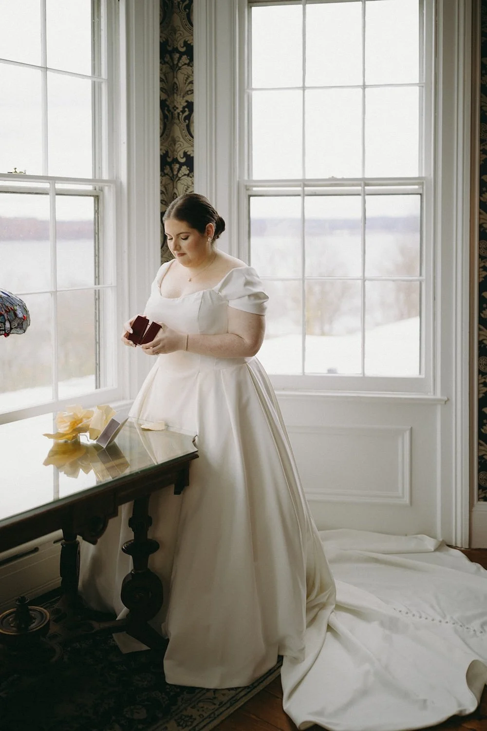small-intimate-wedding-at-the-inn-at-taughannock-falls-in-the-finger-lakes-ny-kate-and-brian-30.jpg