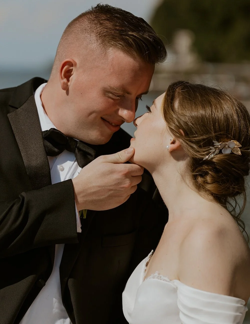 classic-lakeside-wedding-at-wagner-vineyards-on-seneca-lake-zoe-and-mike-86.jpg
