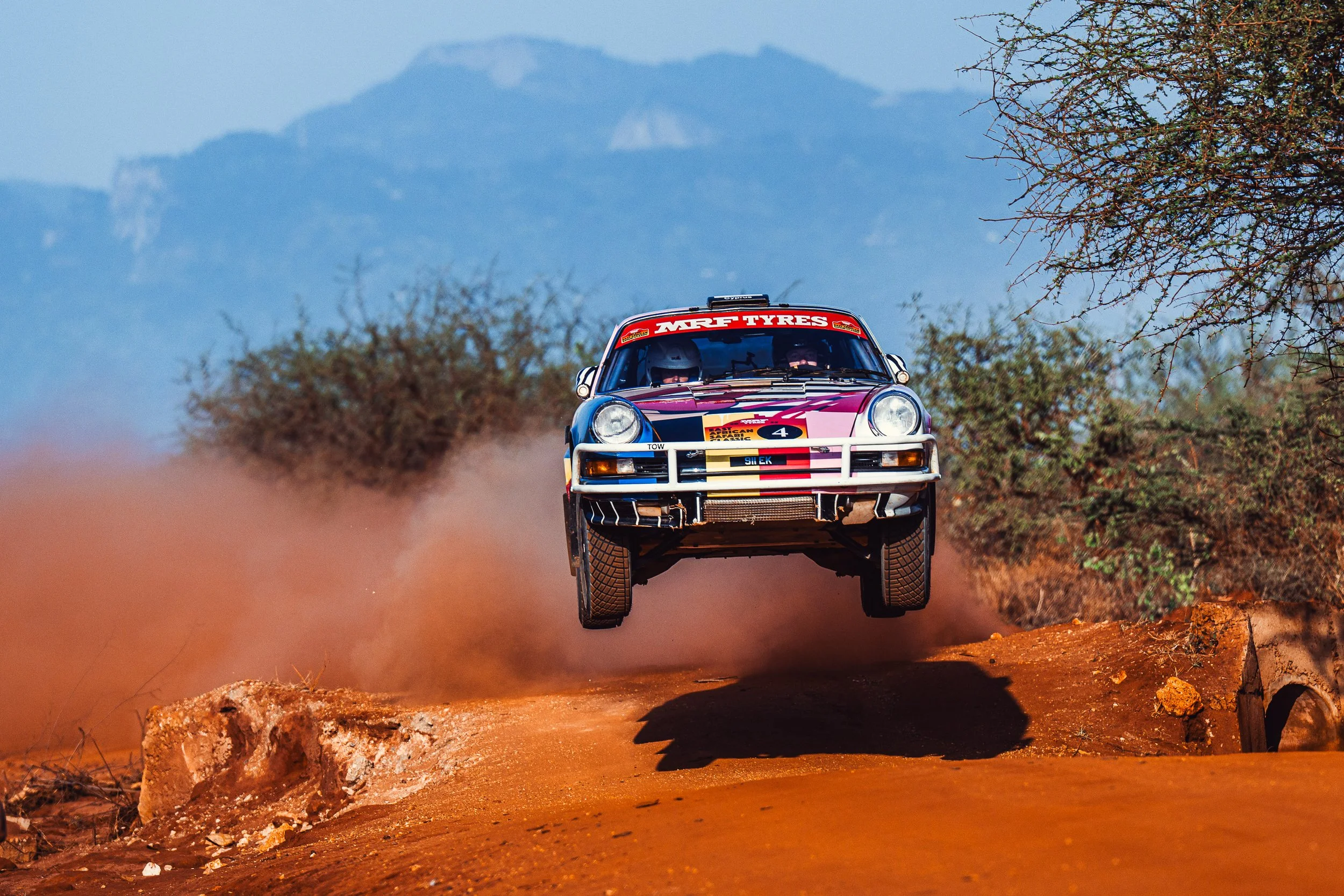 Actiongraphers - 004 - AG1_0711.jpg