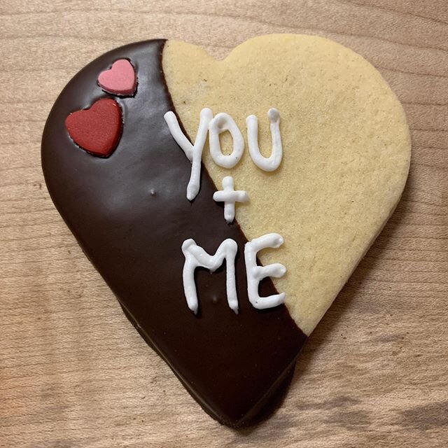 Valentines goods... #showyourlove #happyvalentines #biscuitlove #tokenoflove #sweettreat #valentines #love #sayiloveyou #valentine #uppingham #rutland #shoplocalthisvalentinesday #youandme #lovealways #gingerhearts