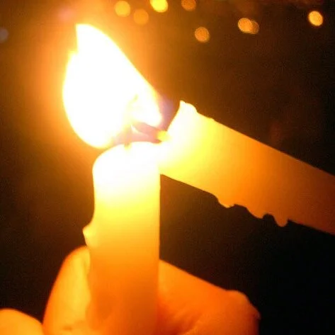 Sharing the Light on the Way to the Banquet